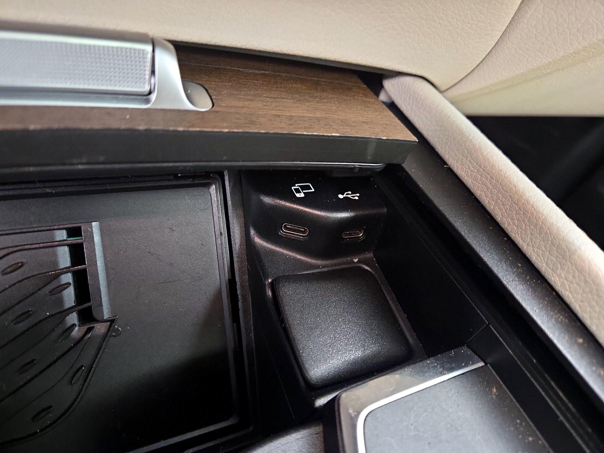 Thumbnail: 2021 Mercedes-Benz GLS - 19