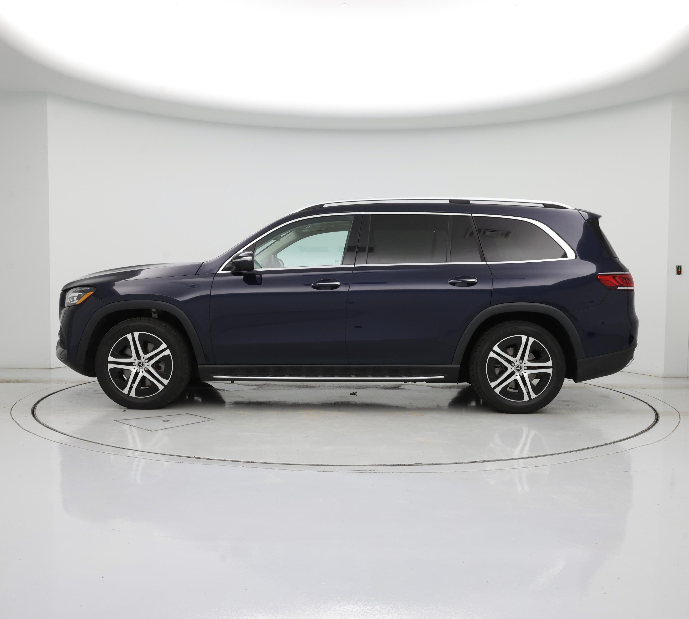 Thumbnail: 2021 Mercedes-Benz GLS - 3