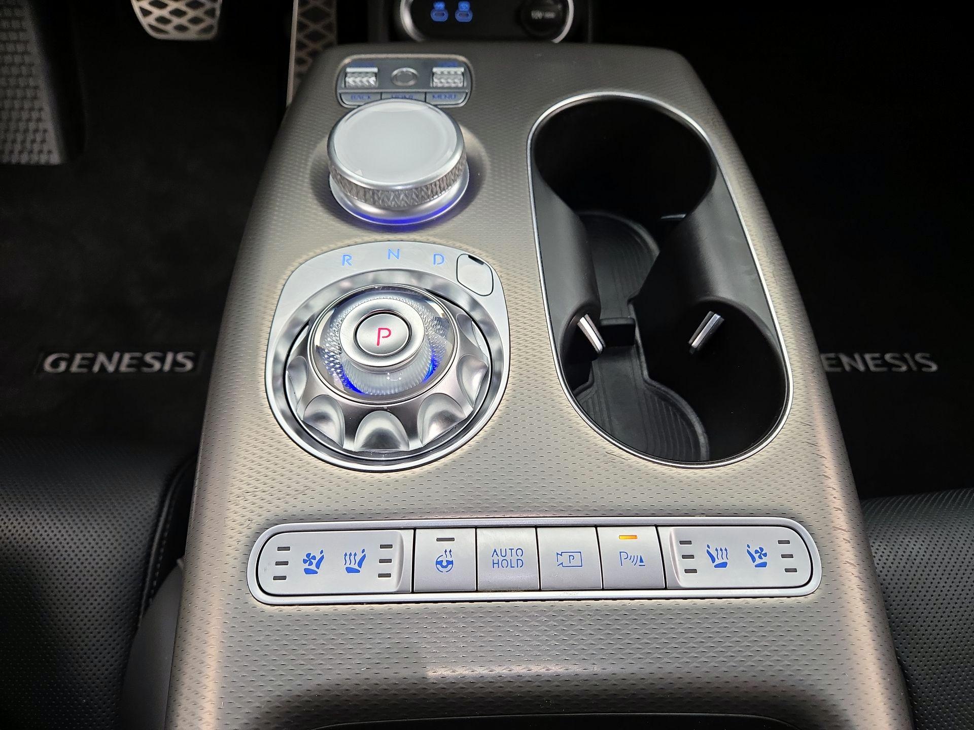 Thumbnail: 2023 Genesis GV60 - 18