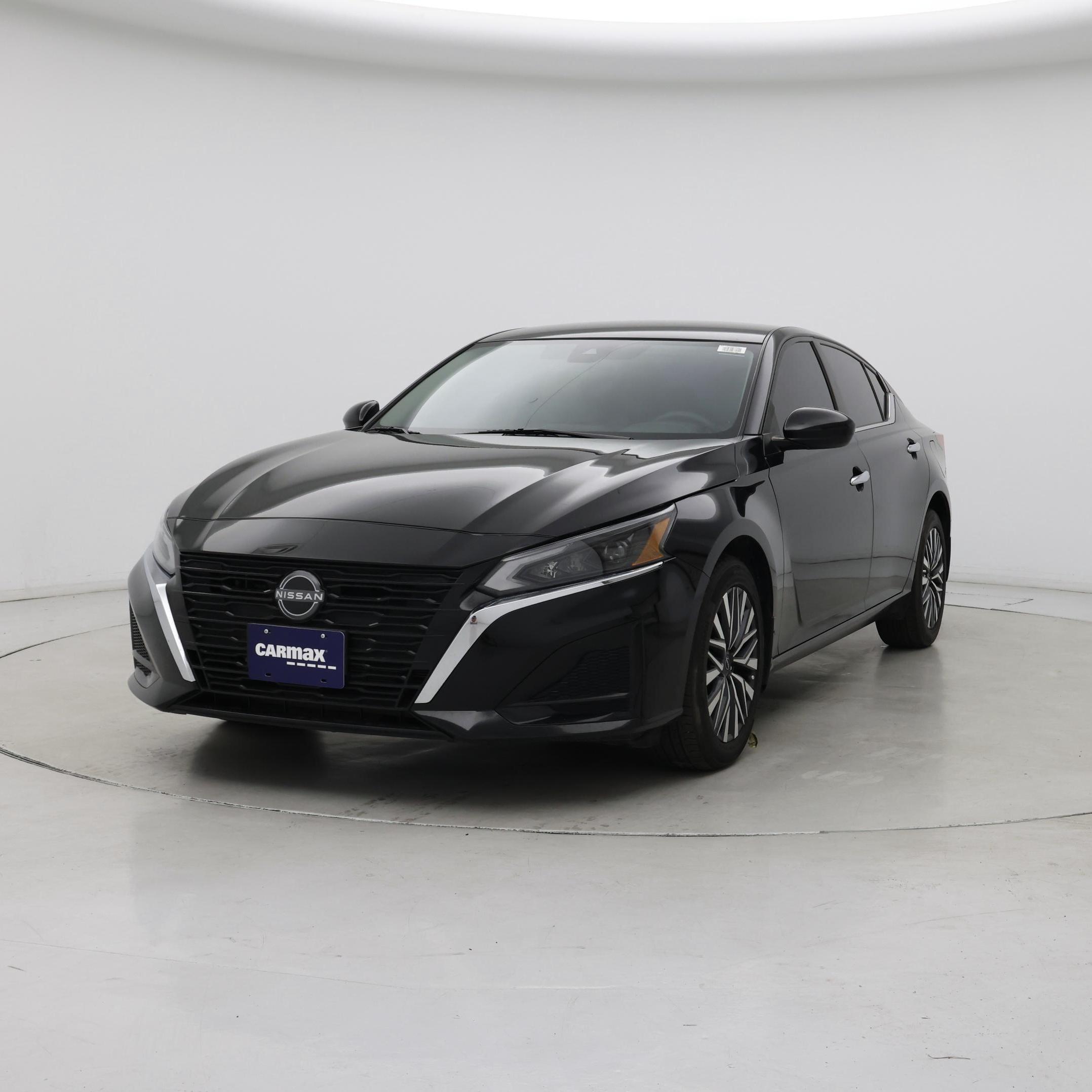 Thumbnail: 2023 Nissan Altima - 4