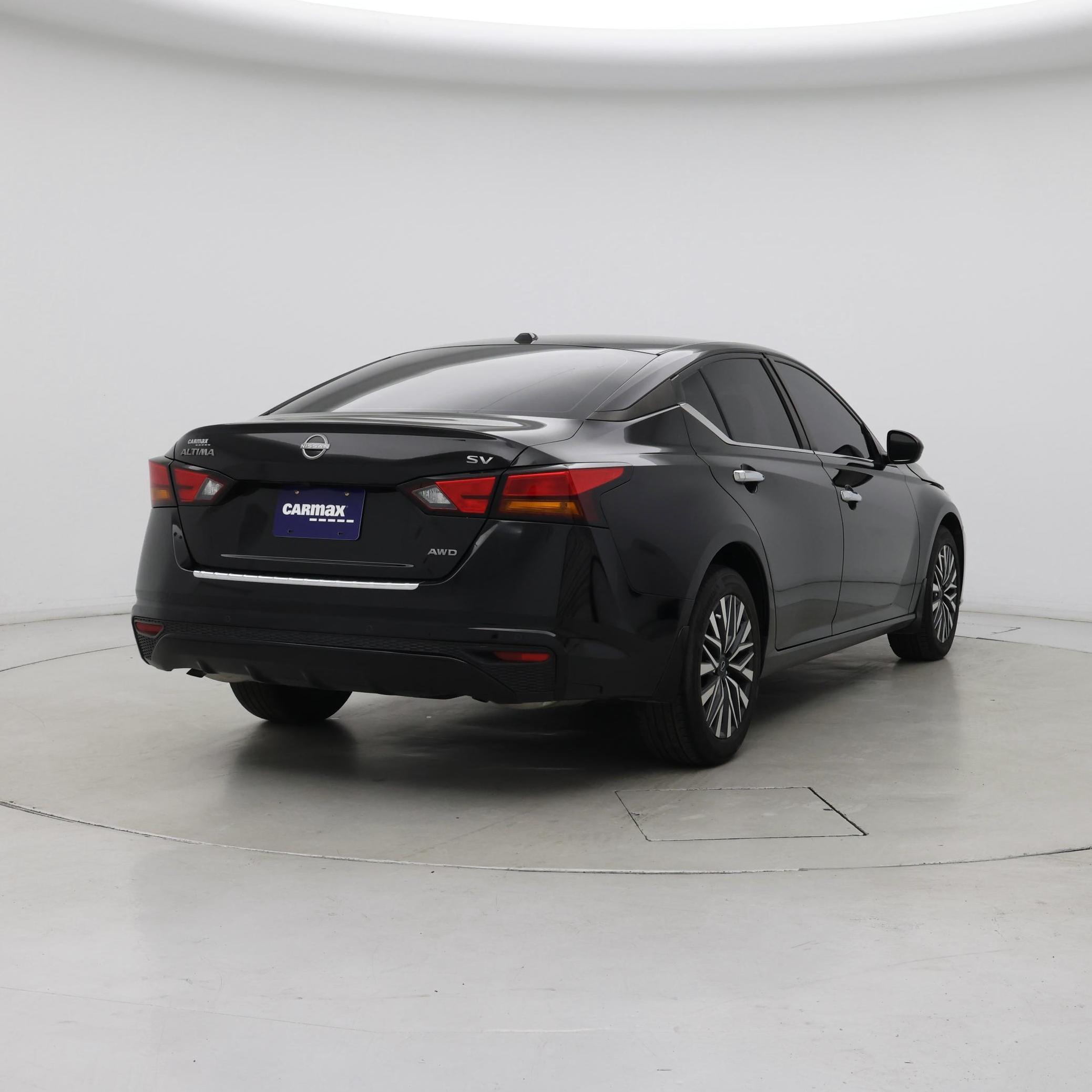 Thumbnail: 2023 Nissan Altima - 8