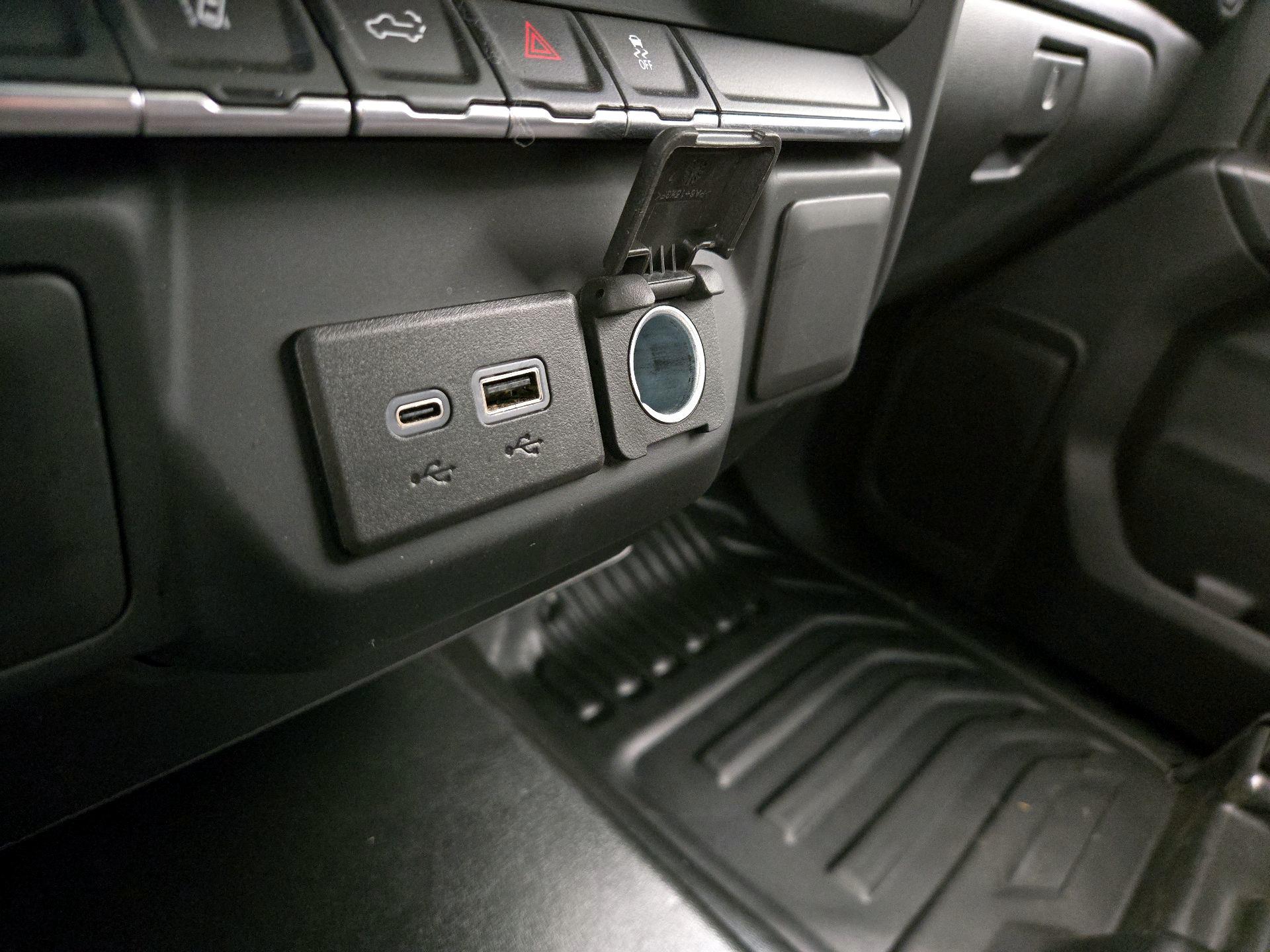 Thumbnail: 2024 GMC Sierra 2500 - 18