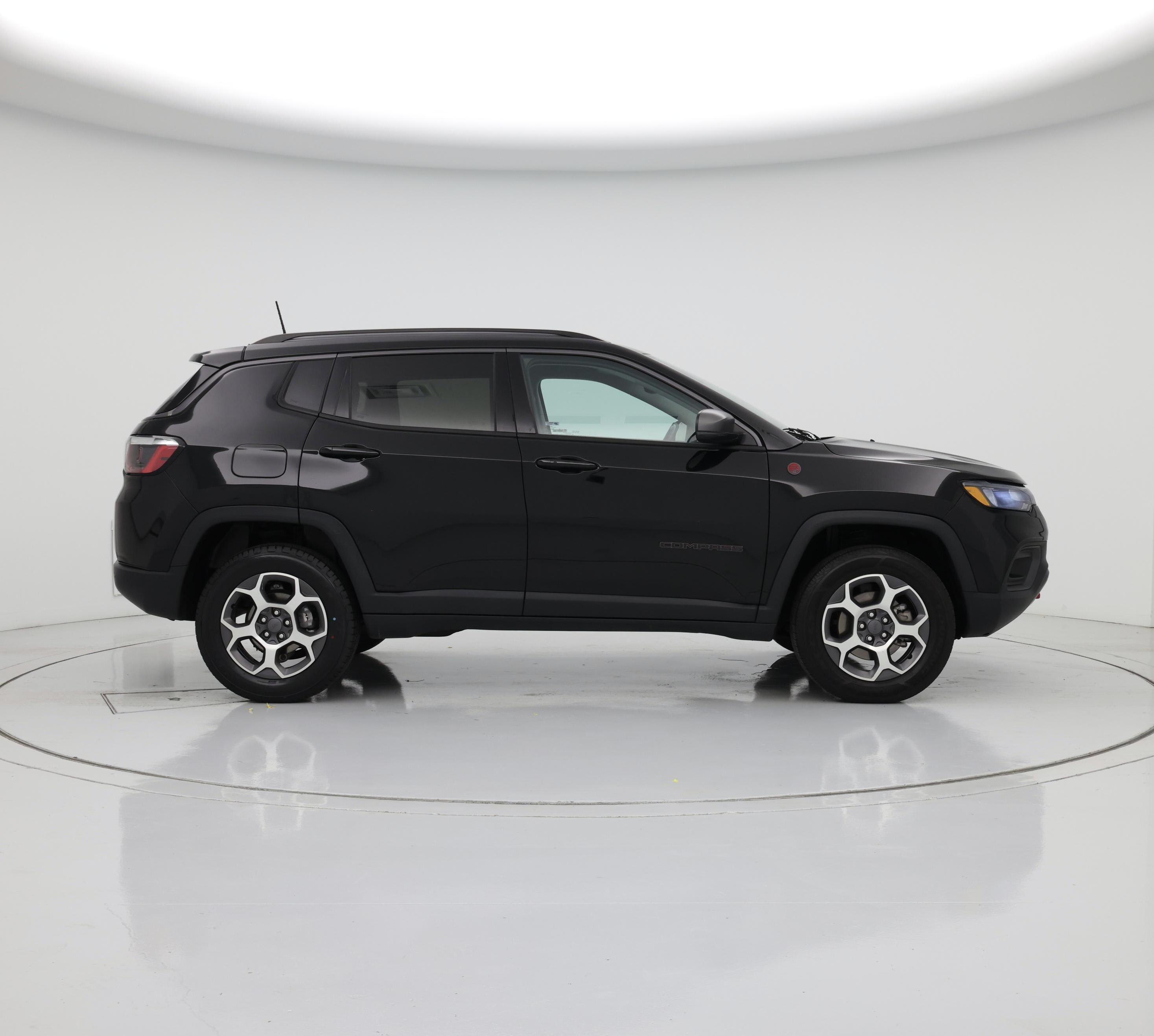 Thumbnail: 2022 Jeep Compass - 7