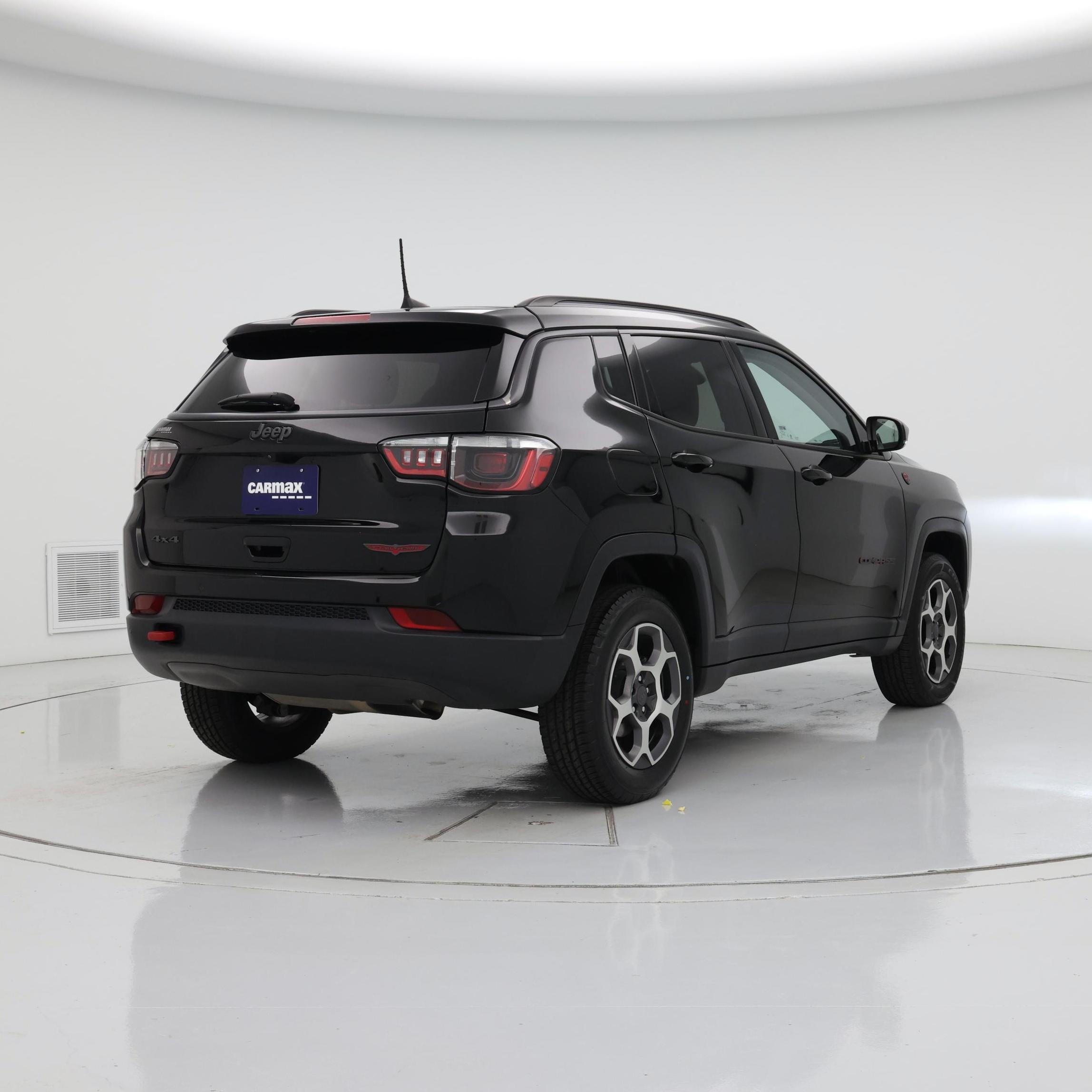 Thumbnail: 2022 Jeep Compass - 8