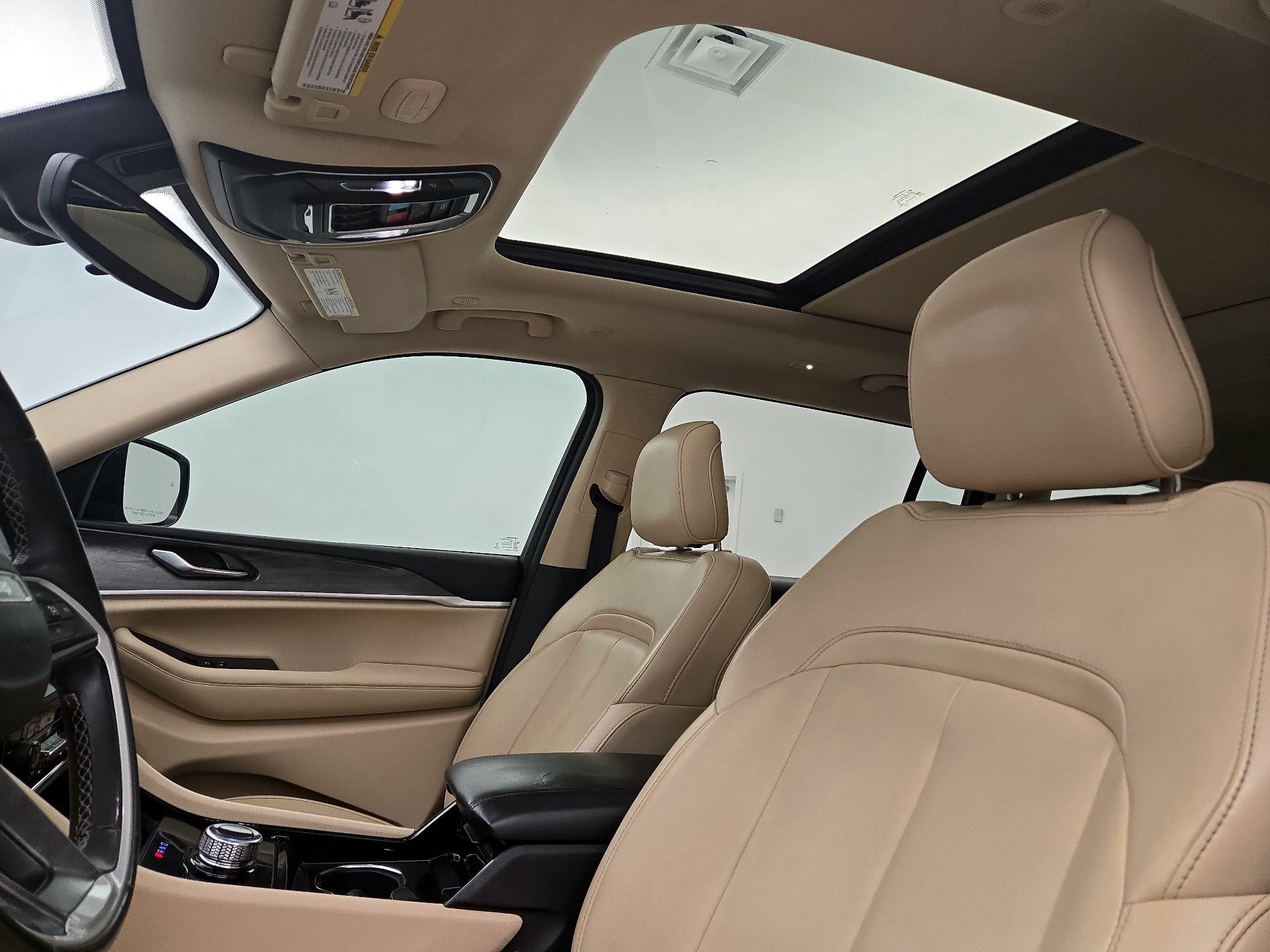 Thumbnail: 2021 Jeep Grand Cherokee L - 19