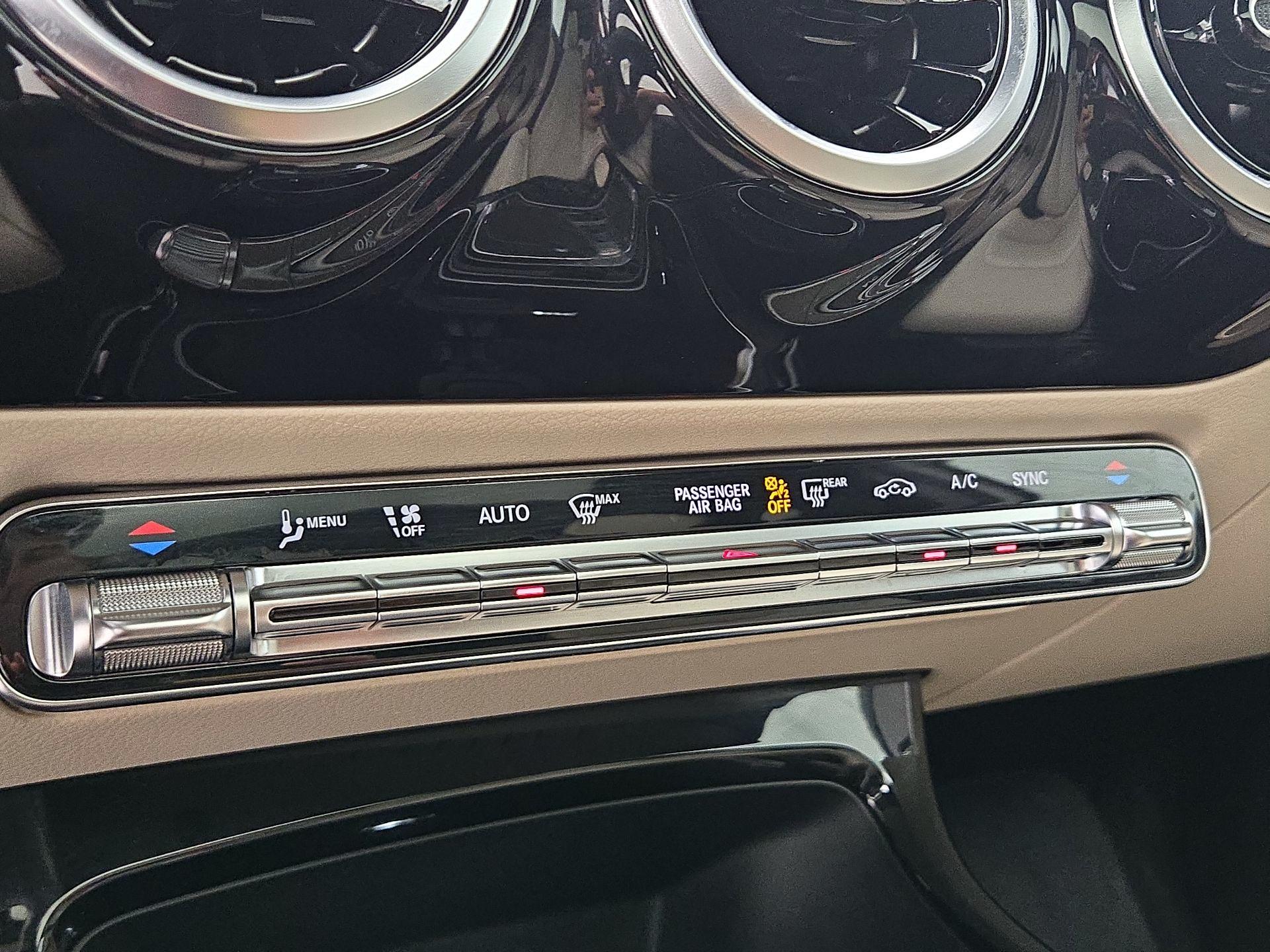 Thumbnail: 2020 Mercedes-Benz A-Class - 17