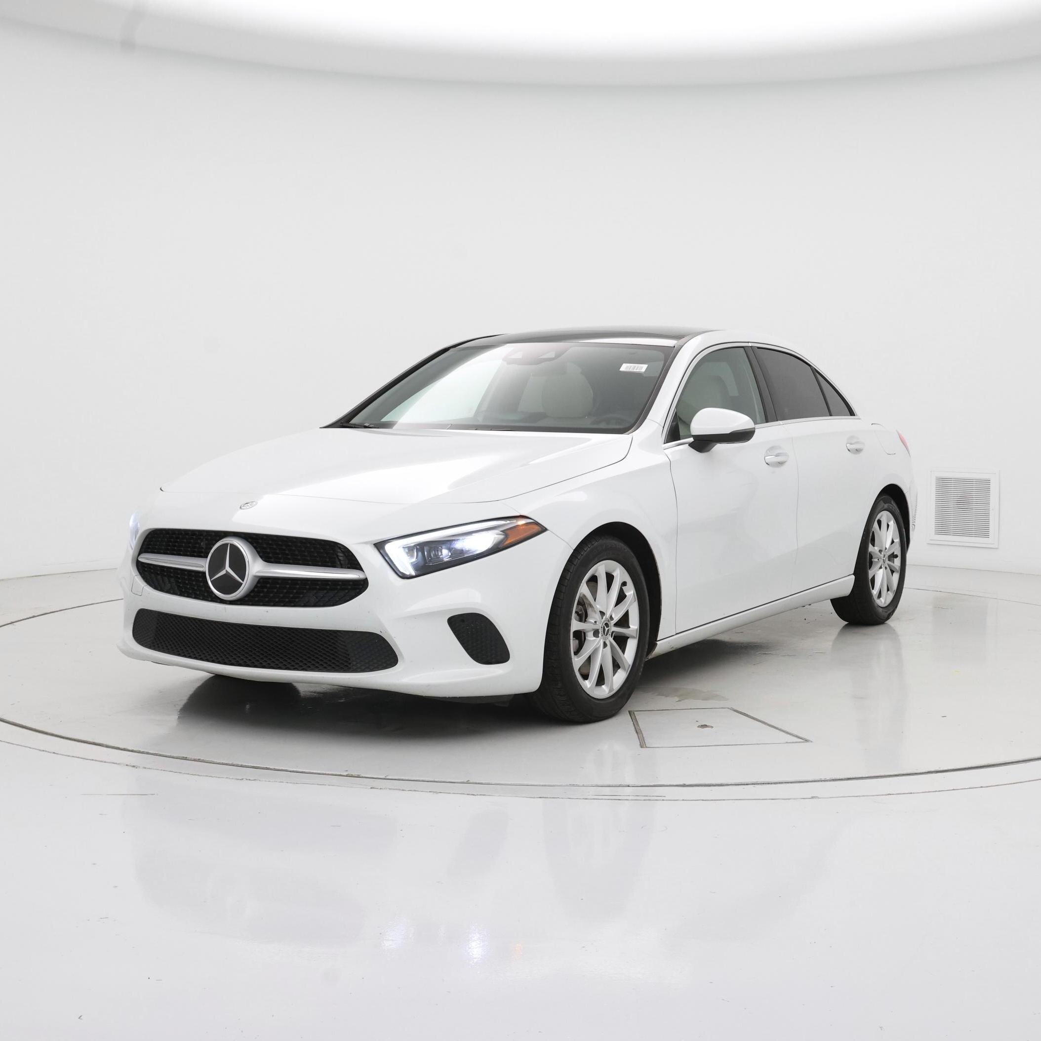 Thumbnail: 2020 Mercedes-Benz A-Class - 4