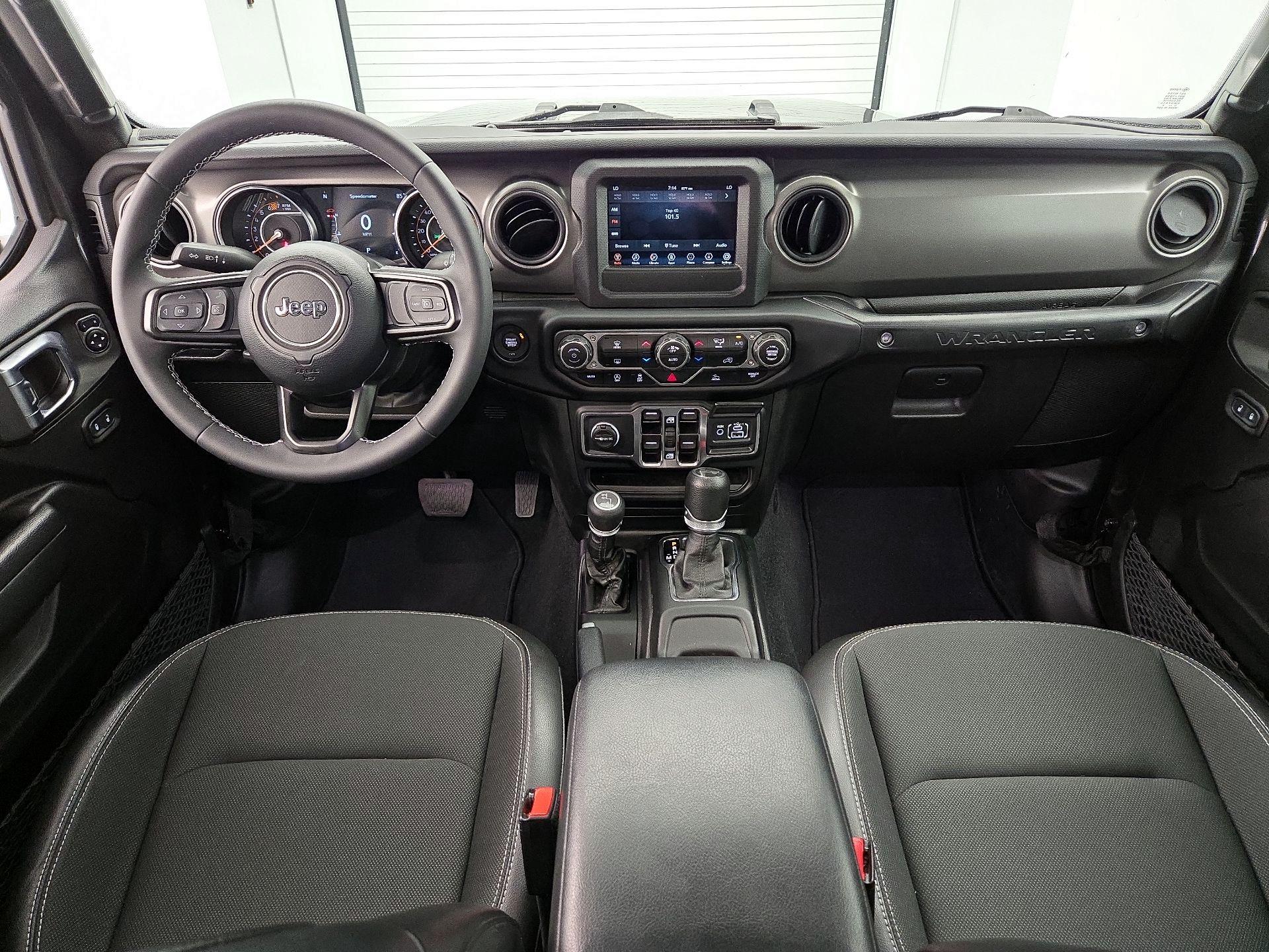 Thumbnail: 2023 Jeep Wrangler - 9
