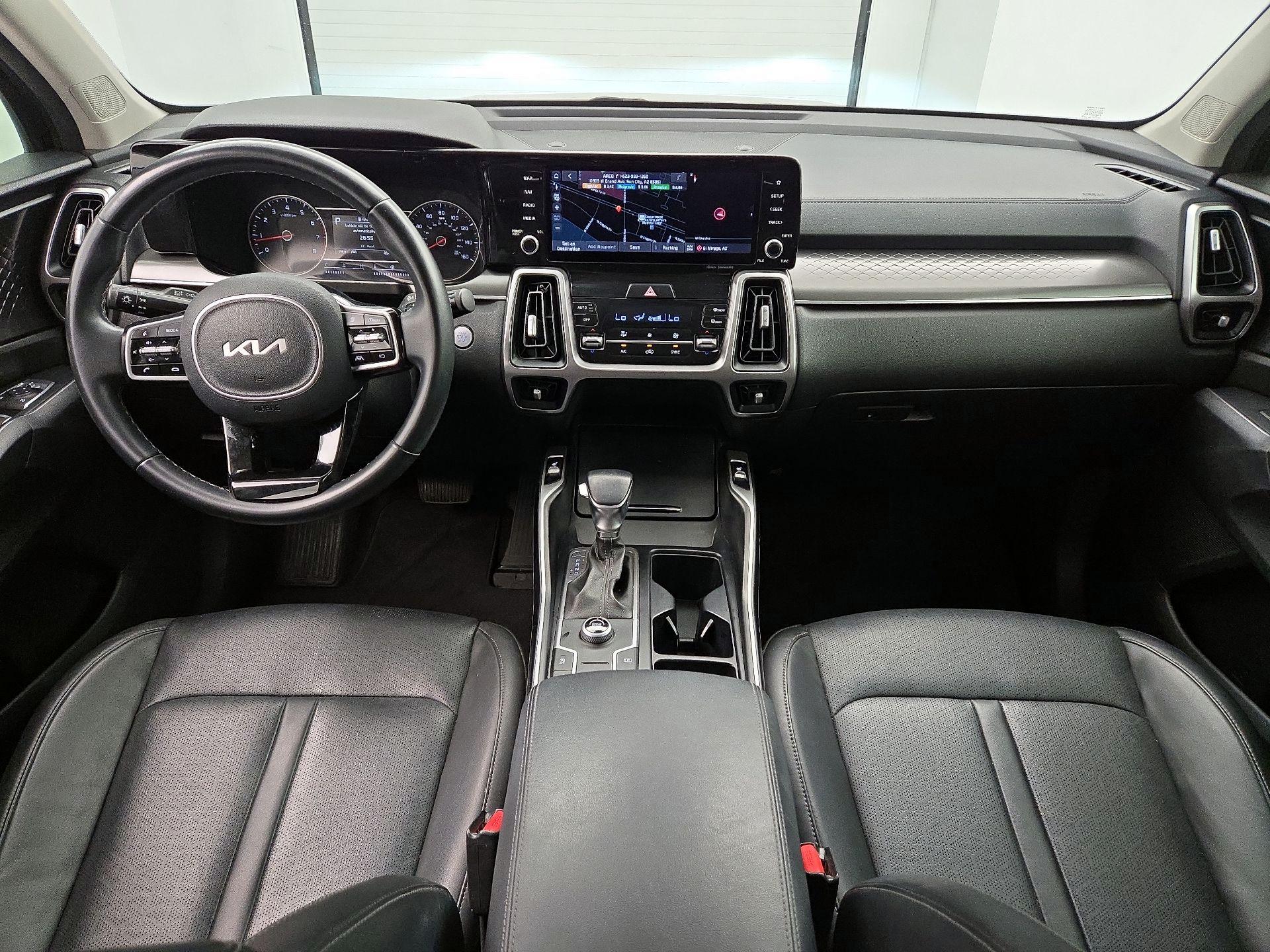 Thumbnail: 2022 Kia Sorento - 9