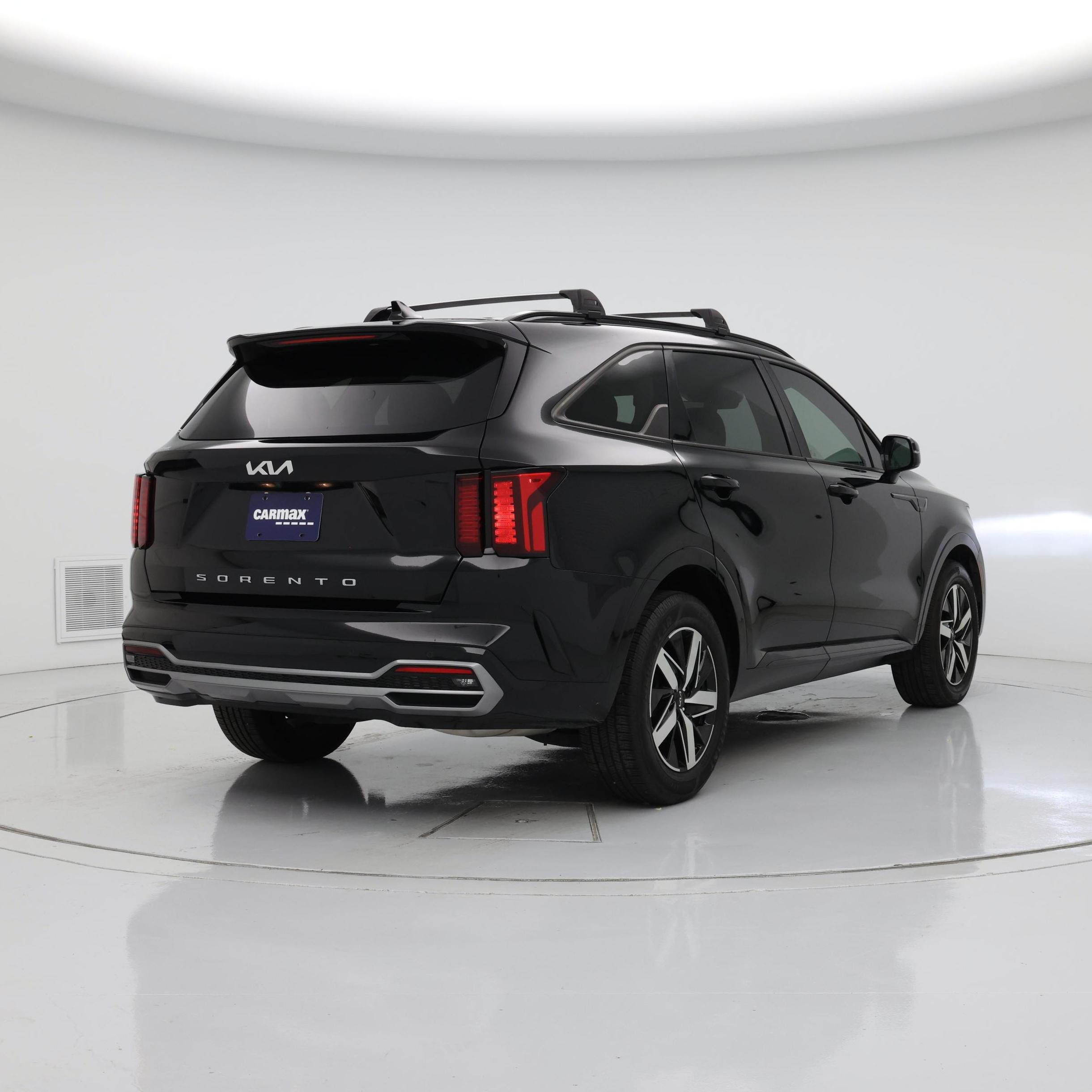 Thumbnail: 2022 Kia Sorento - 8