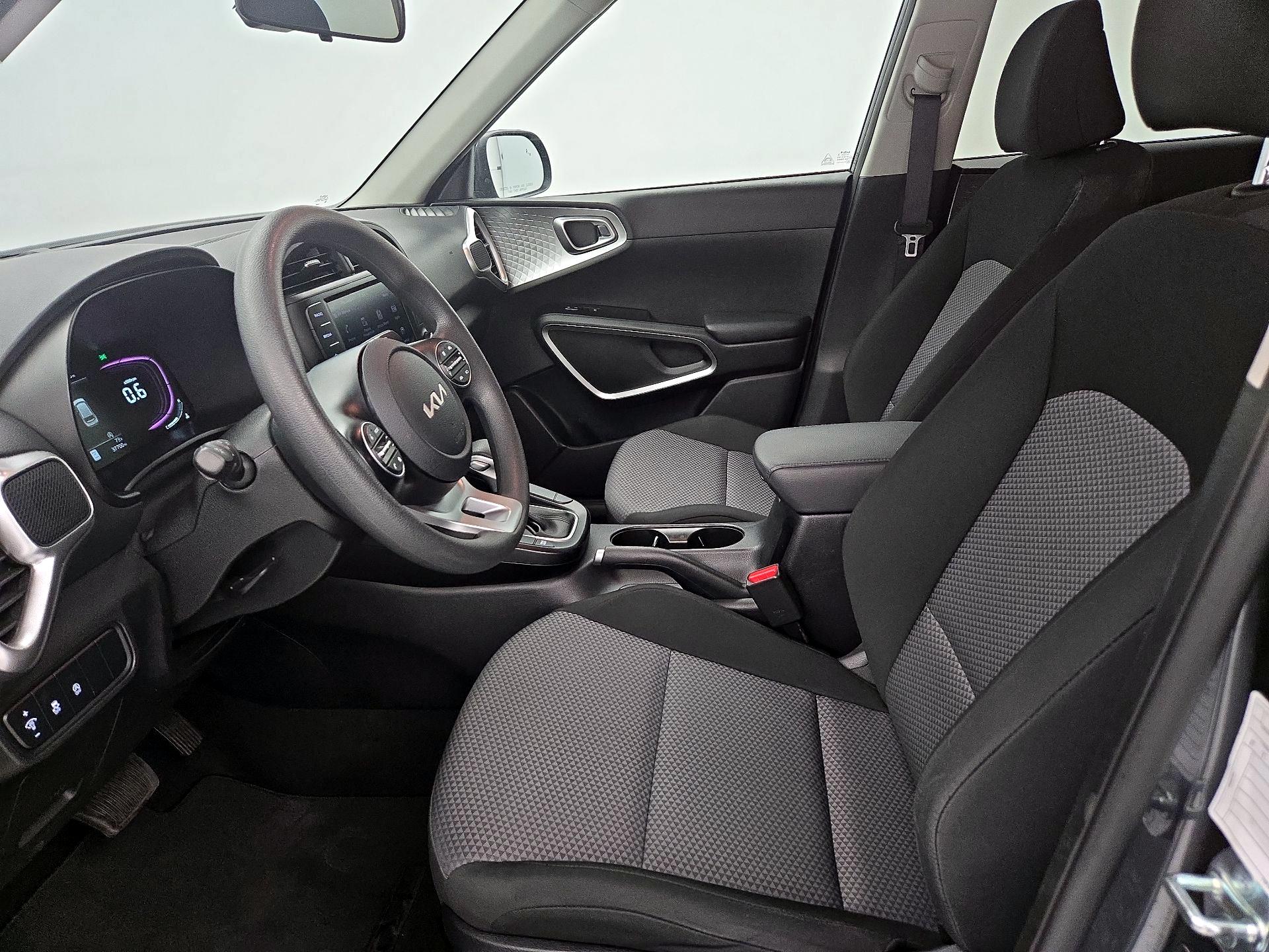 Thumbnail: 2023 Kia Soul - 11