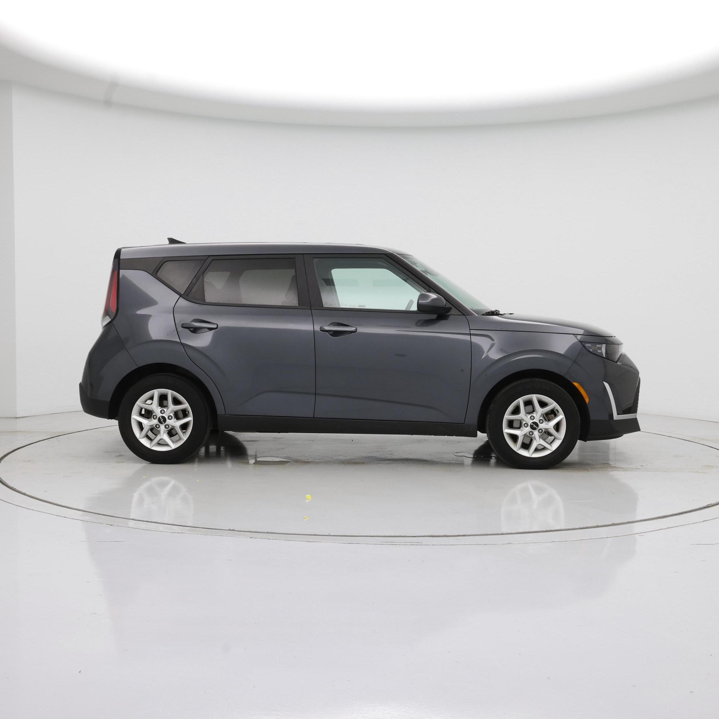 Thumbnail: 2023 Kia Soul - 7