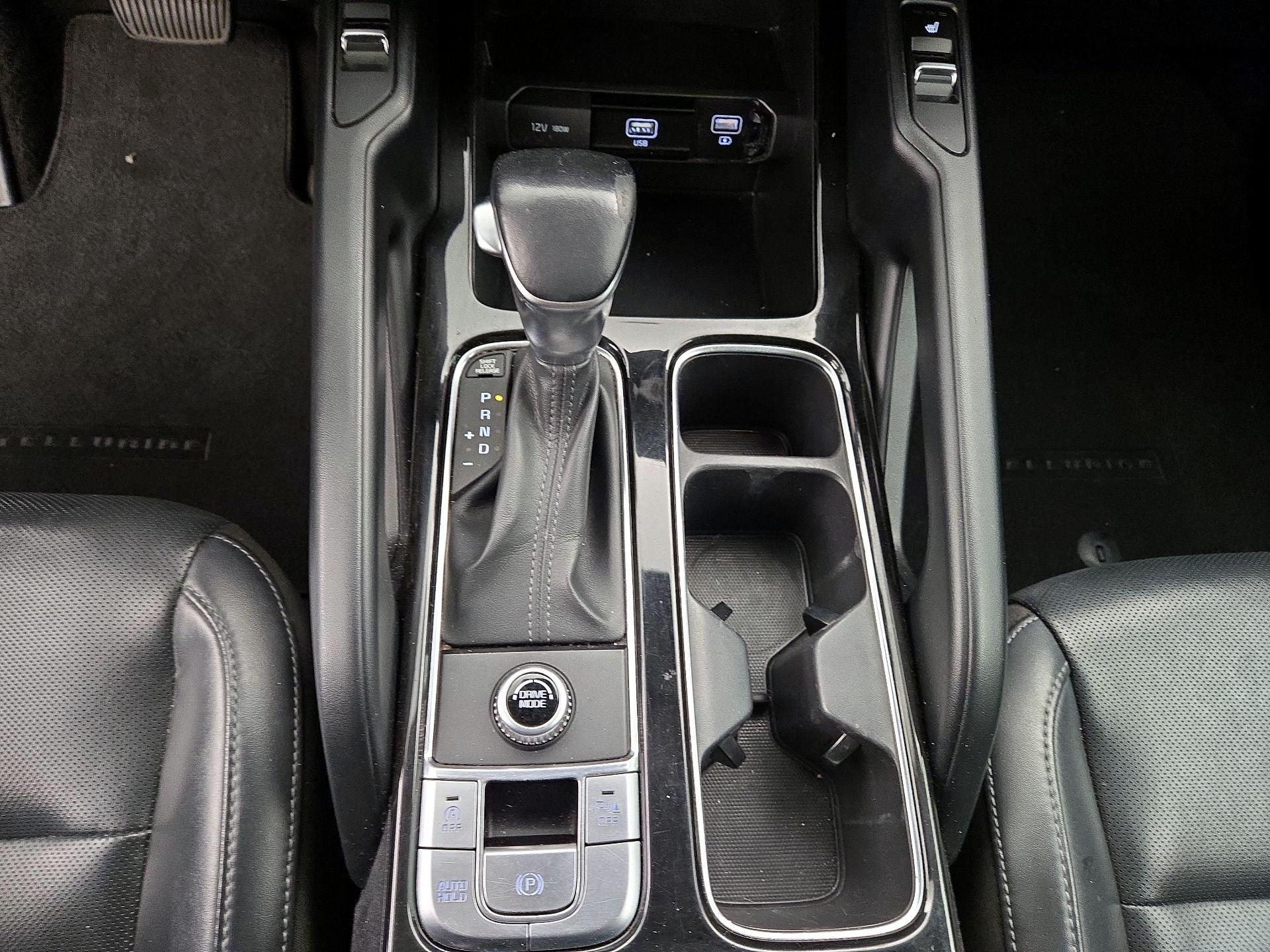 Thumbnail: 2020 Kia Telluride - 17