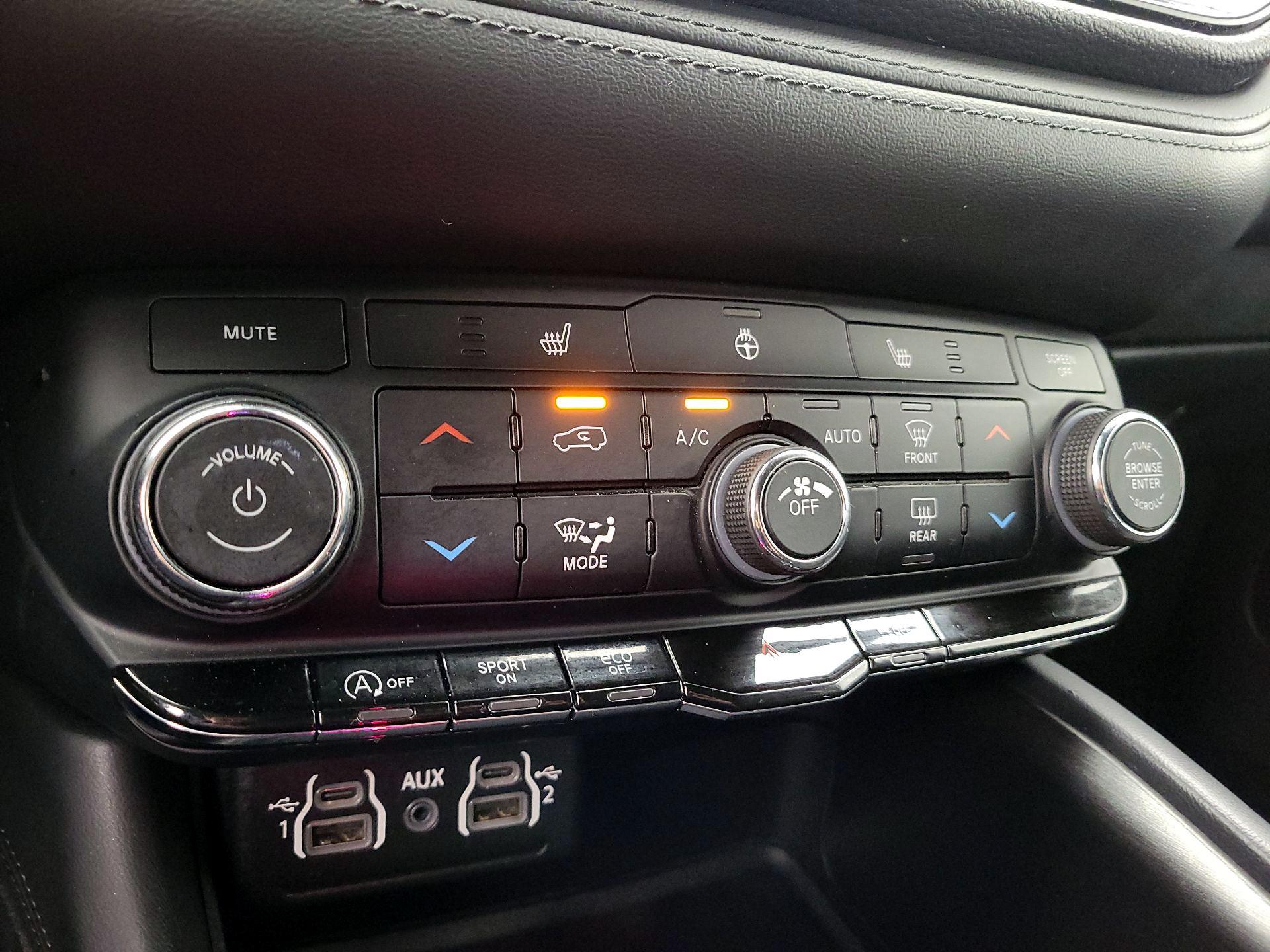 Thumbnail: 2023 Dodge Durango - 16