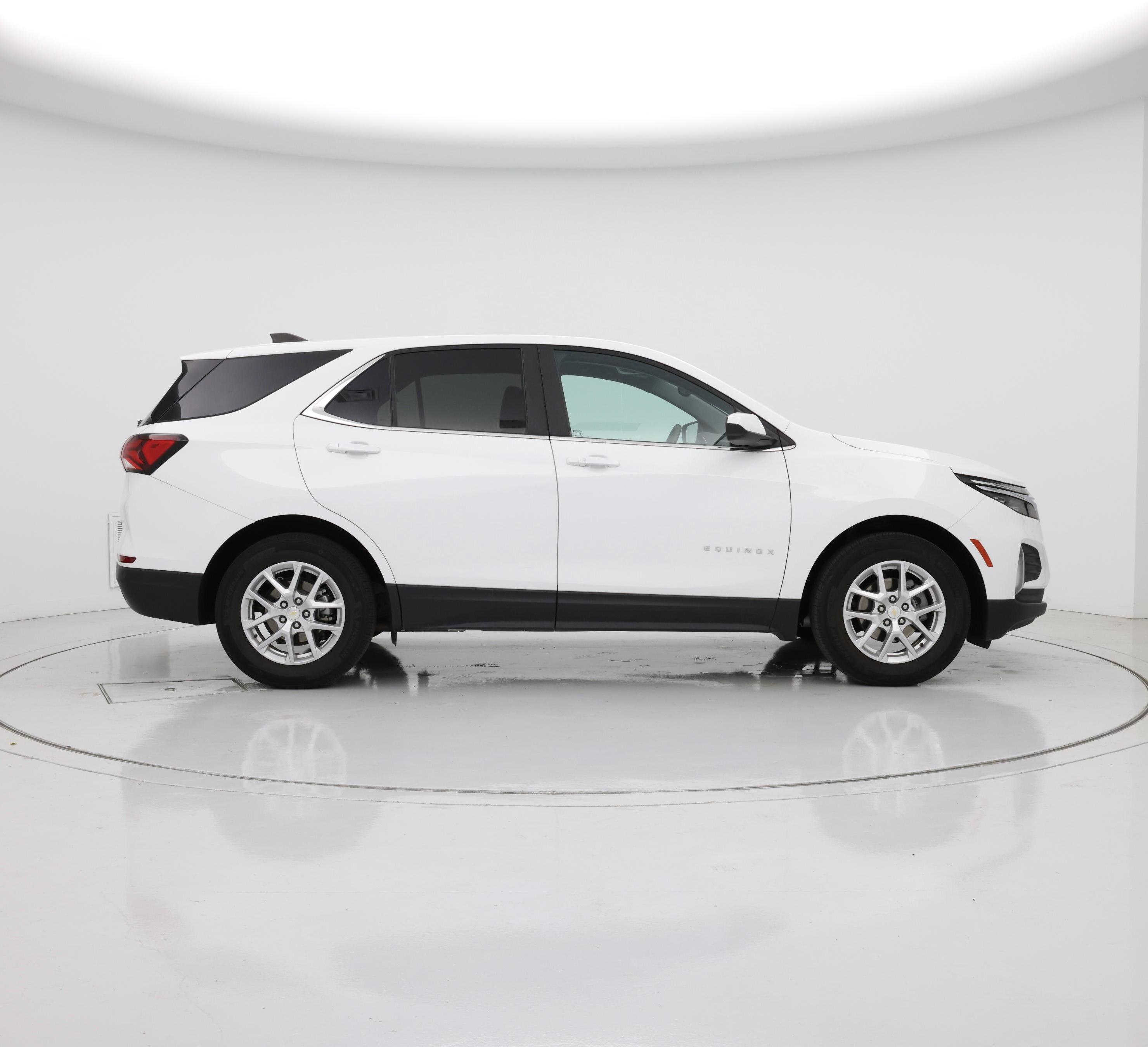 Thumbnail: 2023 Chevrolet Equinox - 7