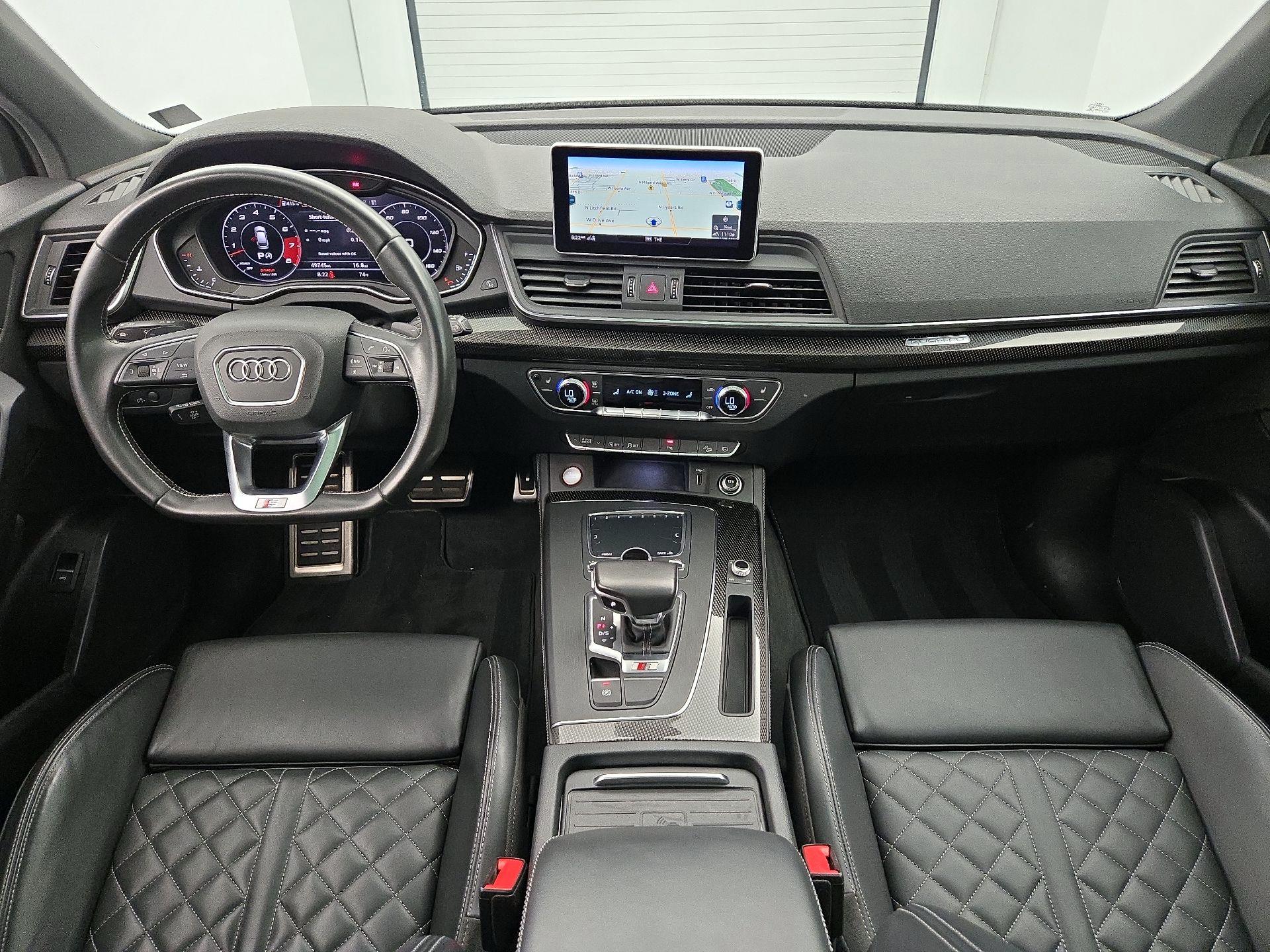 Thumbnail: 2020 Audi SQ5 - 9