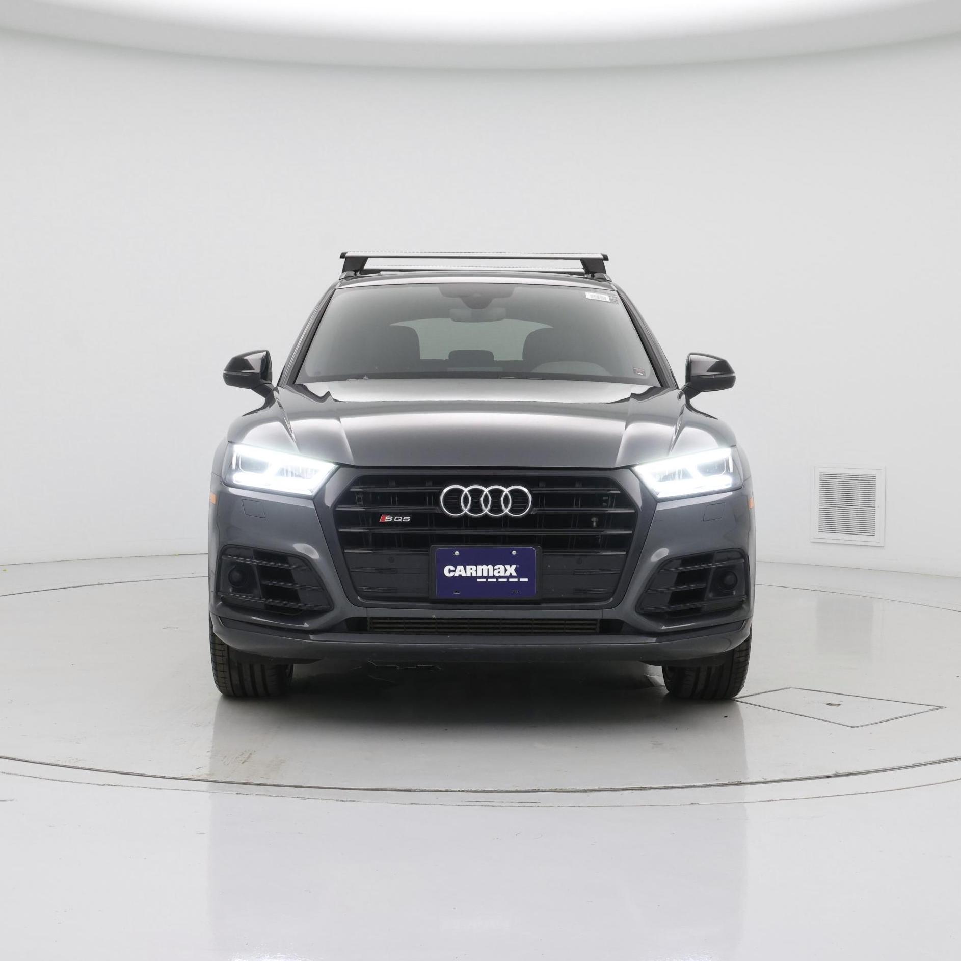 Thumbnail: 2020 Audi SQ5 - 5