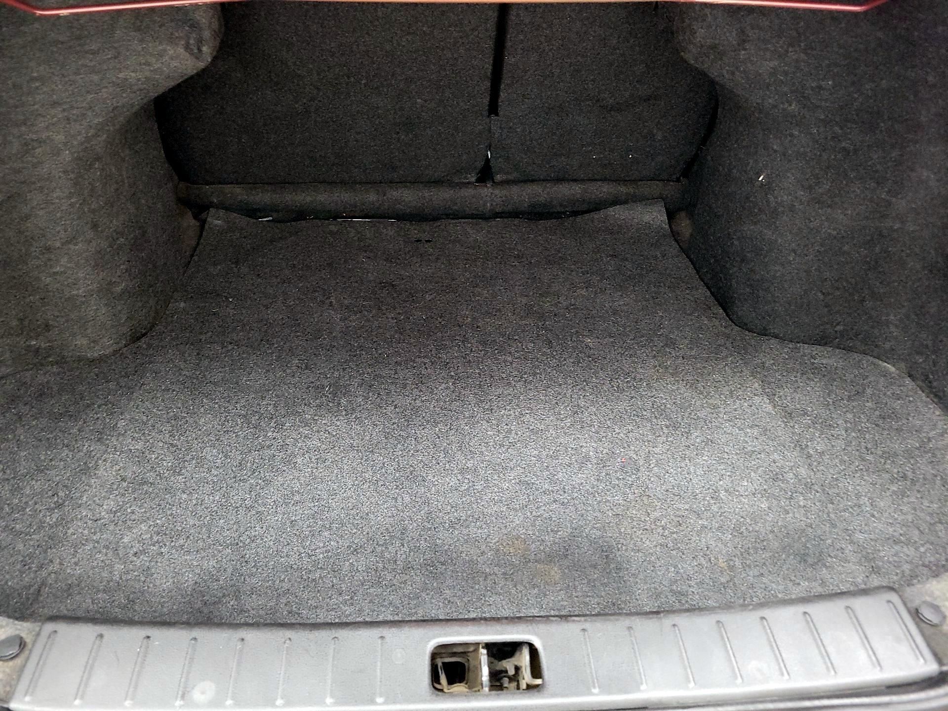 Thumbnail: 2018 Nissan Versa - 19