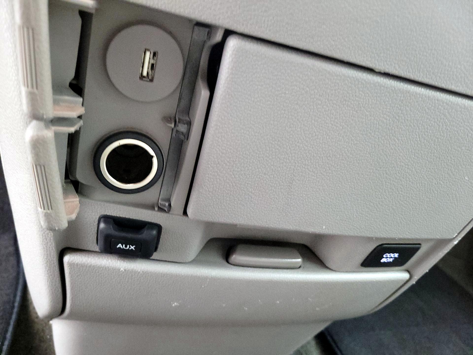 Thumbnail: 2014 Honda Odyssey - 18