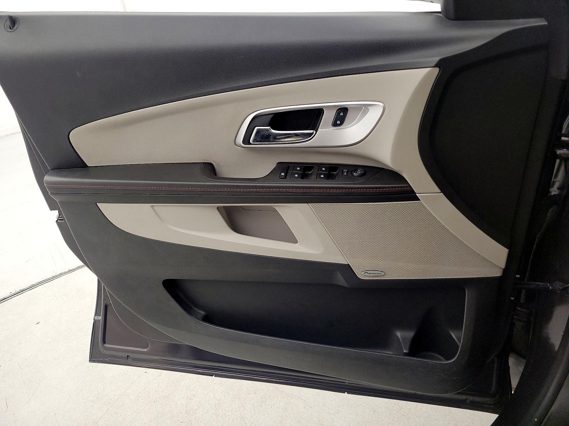 Thumbnail: 2015 Chevrolet Equinox - 12