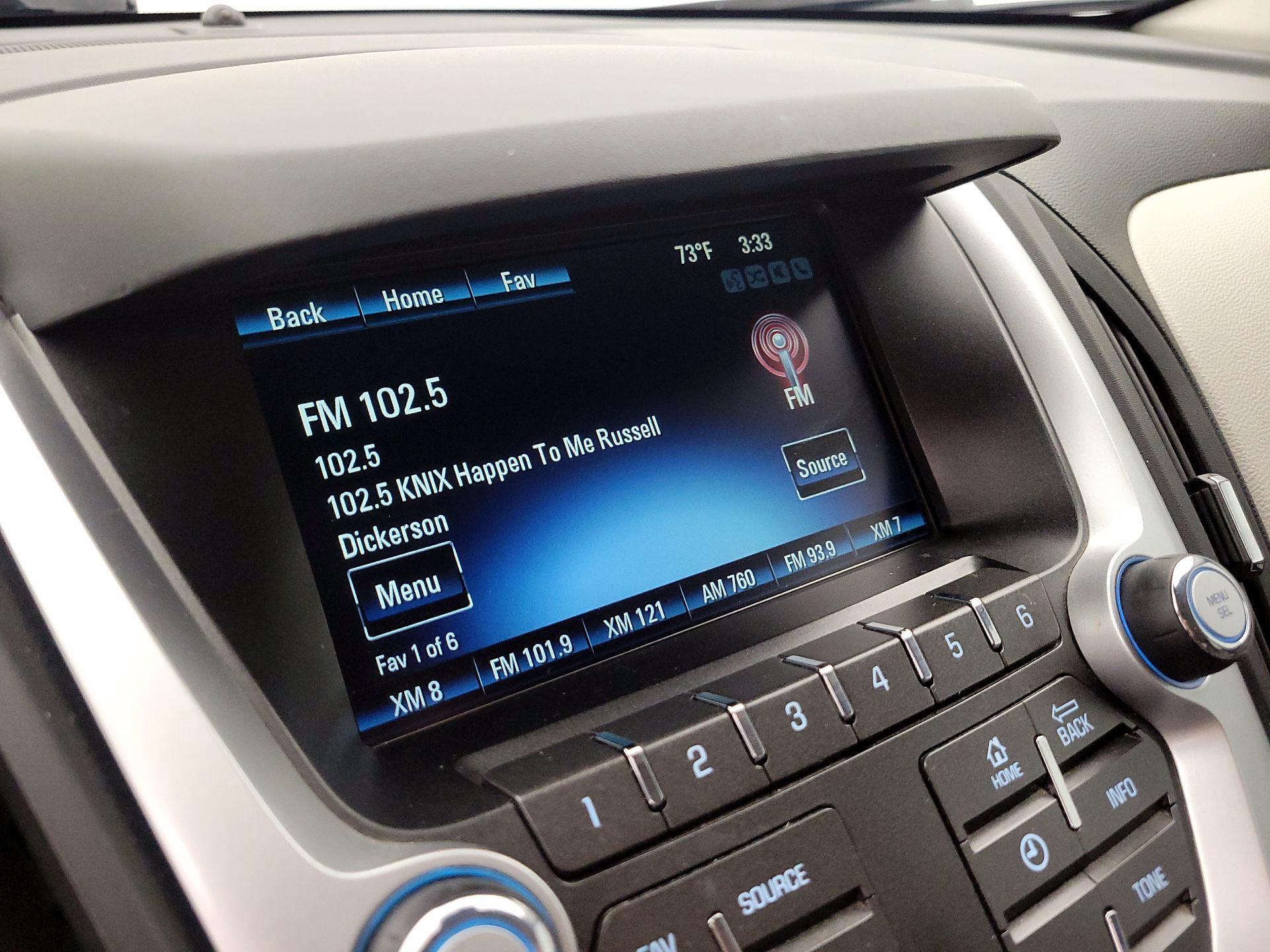 Thumbnail: 2015 Chevrolet Equinox - 14