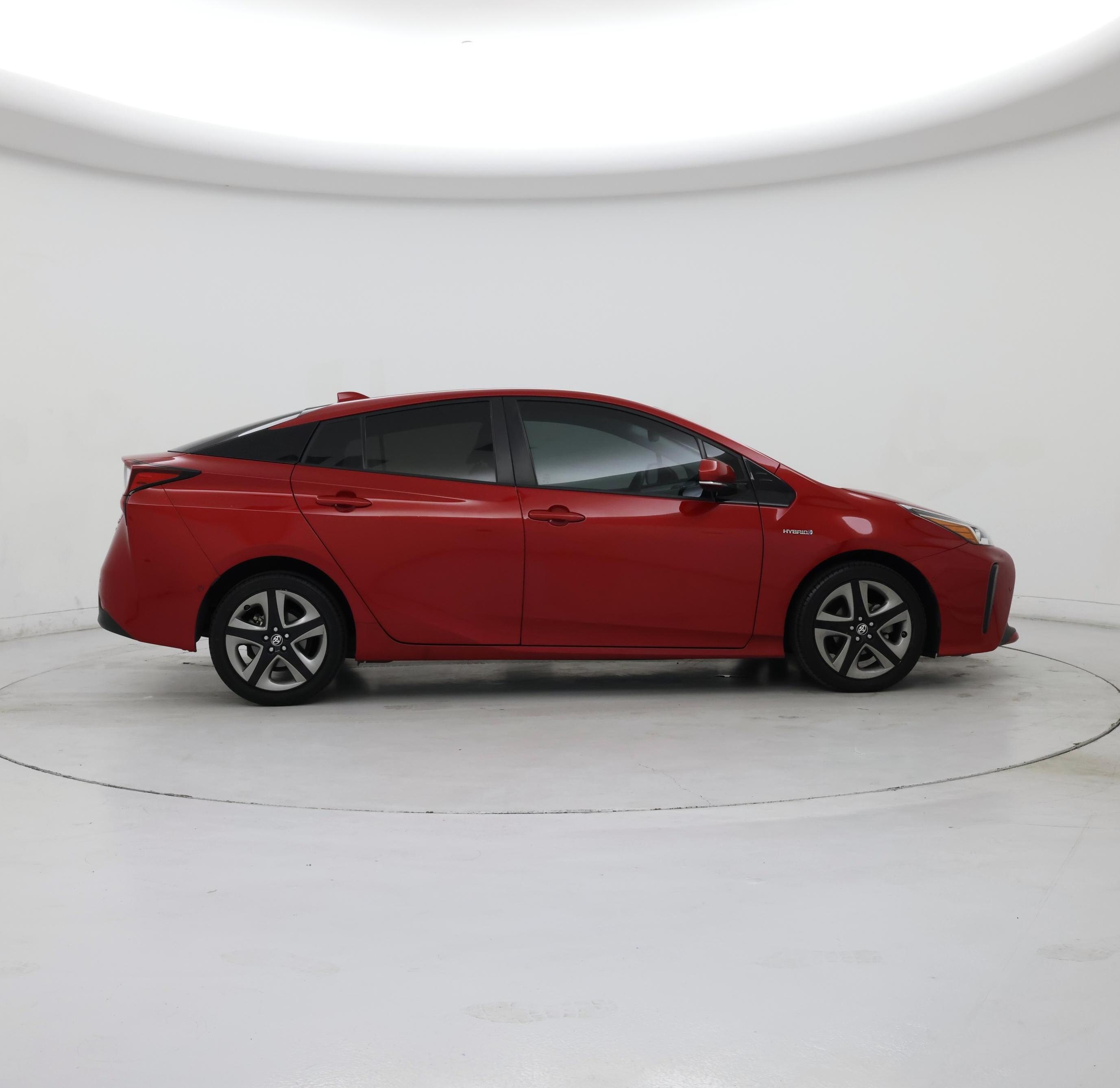 Thumbnail: 2020 Toyota Prius - 7