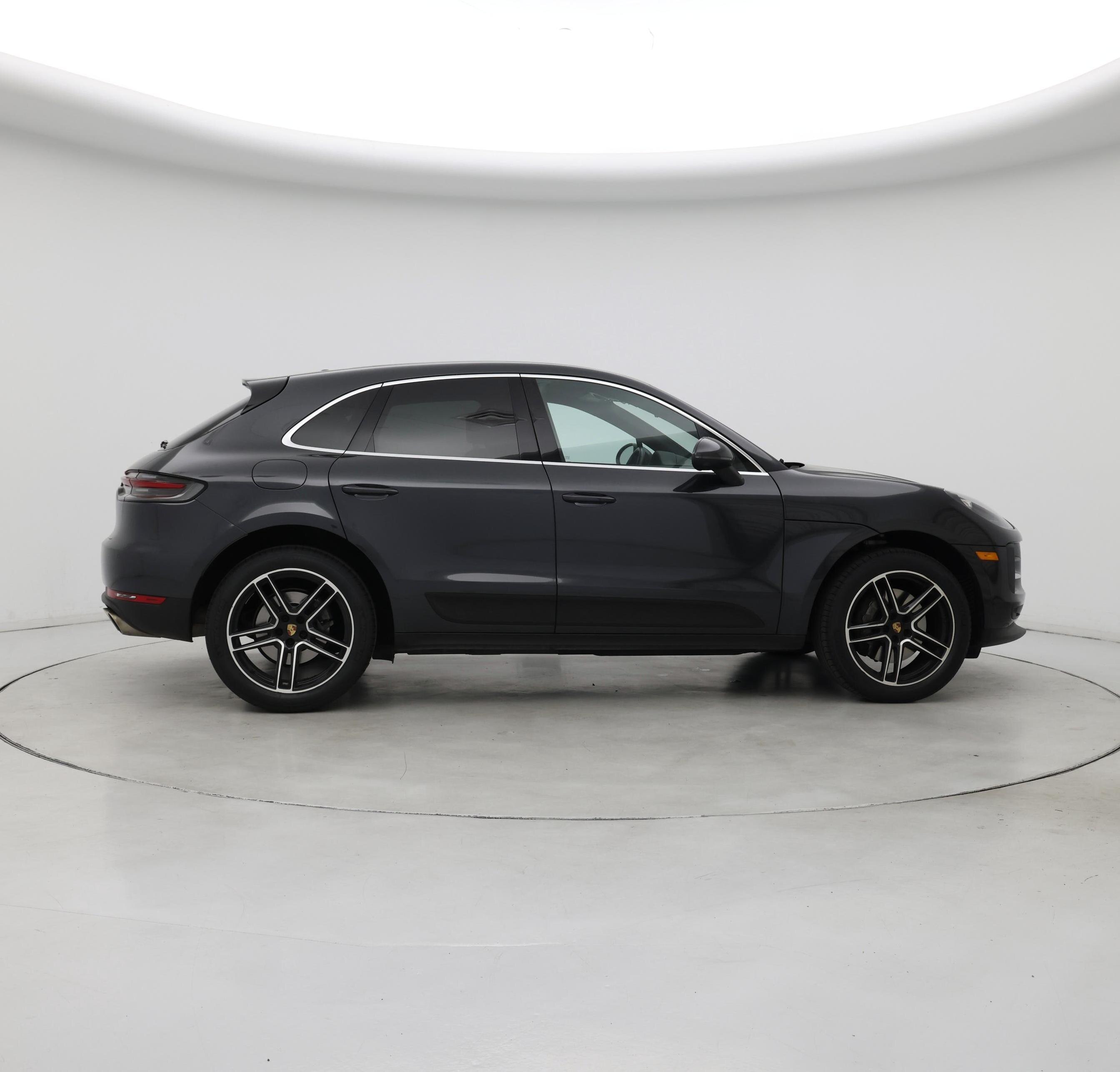 Thumbnail: 2020 Porsche Macan - 7