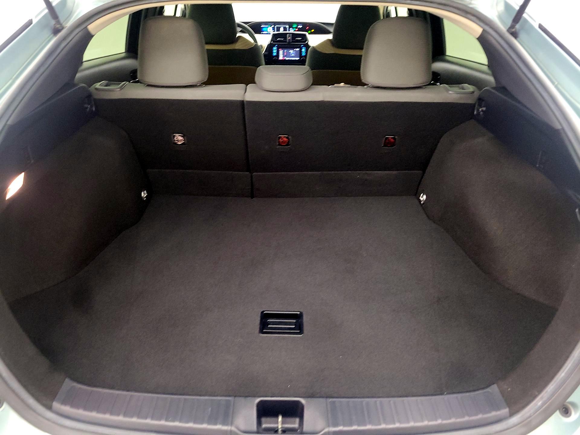 Thumbnail: 2017 Toyota Prius - 20