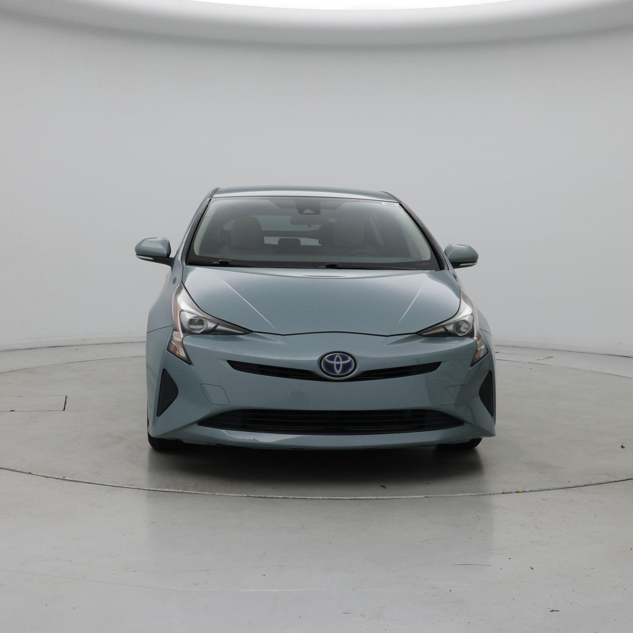 Thumbnail: 2017 Toyota Prius - 5