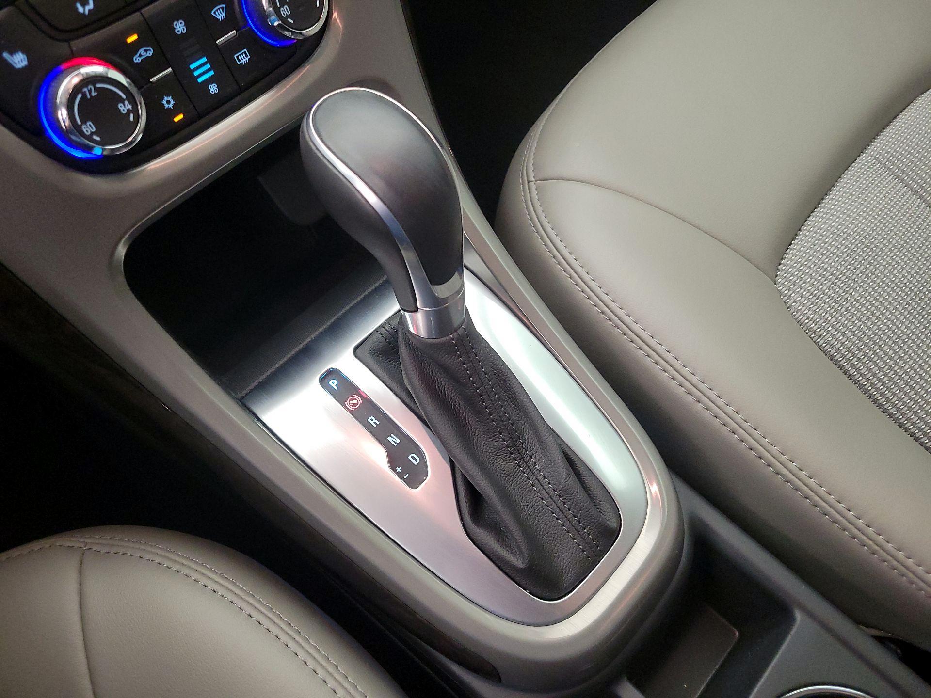 Thumbnail: 2015 Buick Verano - 18