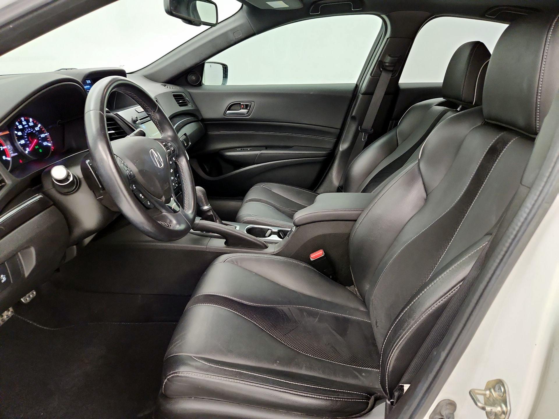 Thumbnail: 2020 Acura ILX - 11
