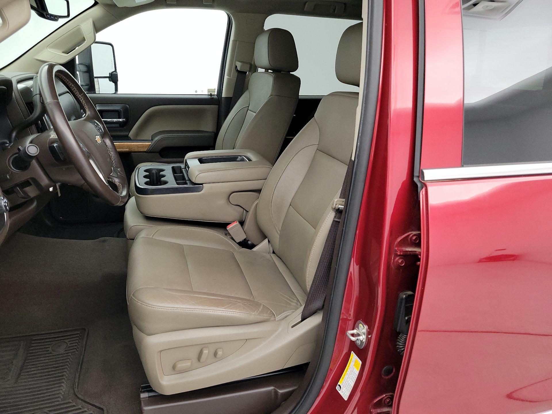 Thumbnail: 2019 Chevrolet Silverado 2500 - 11