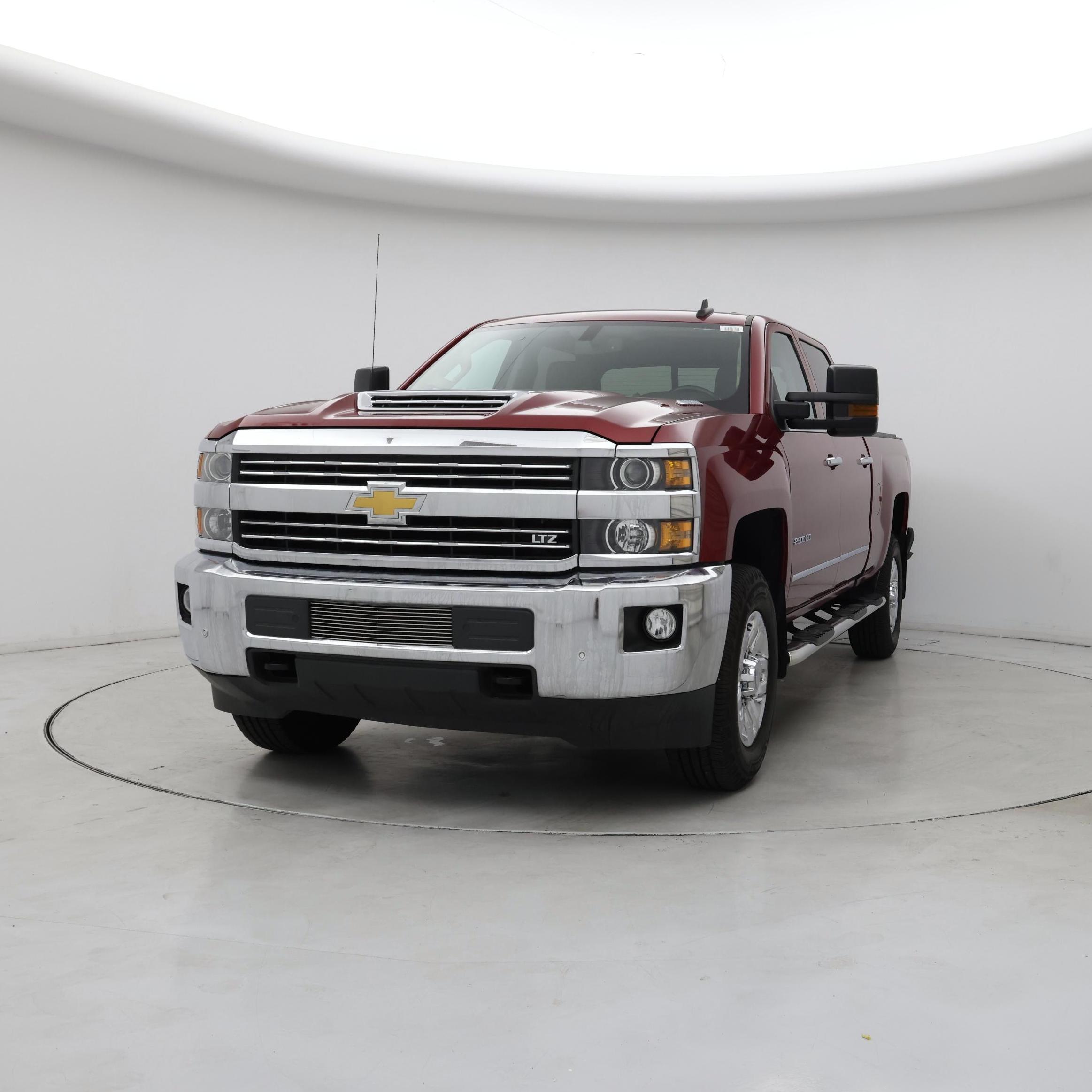 Thumbnail: 2019 Chevrolet Silverado 2500 - 4