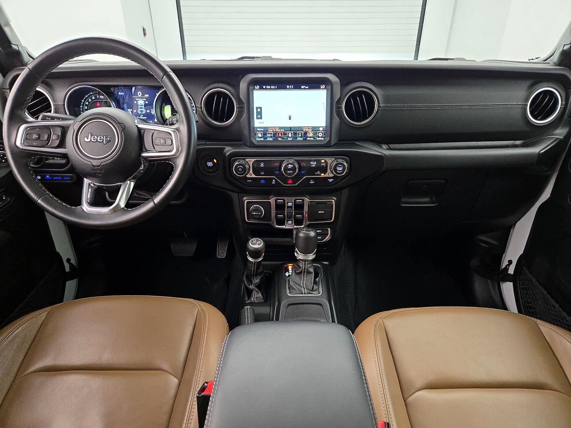 Thumbnail: 2022 Jeep Wrangler - 9