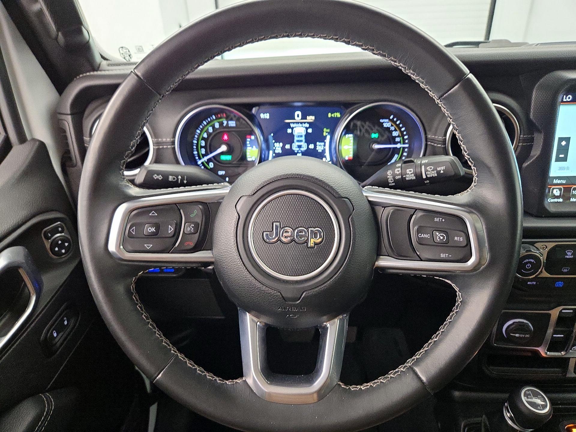 Thumbnail: 2022 Jeep Wrangler - 10