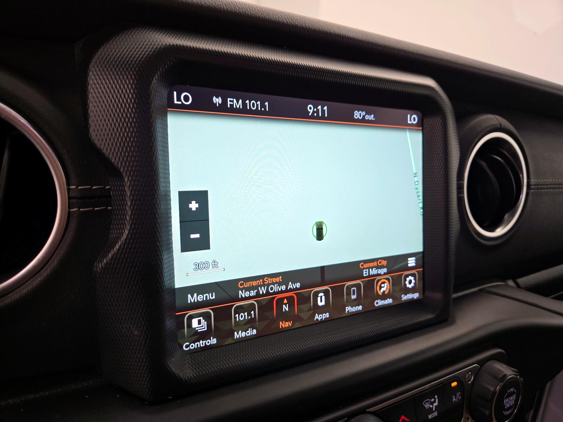 Thumbnail: 2022 Jeep Wrangler - 14