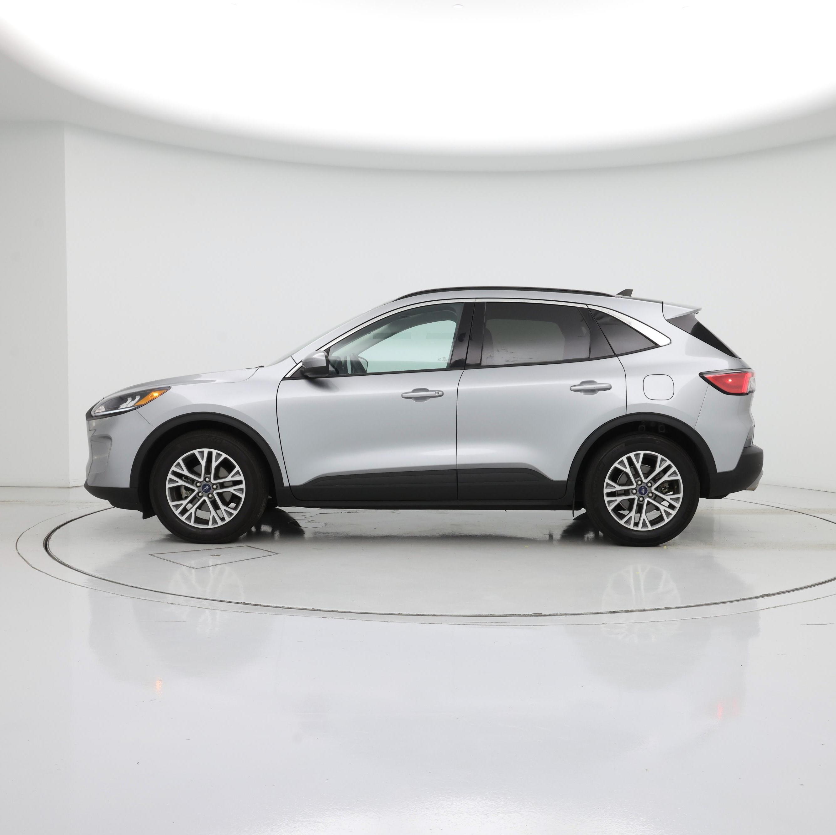 Thumbnail: 2022 Ford Escape - 3