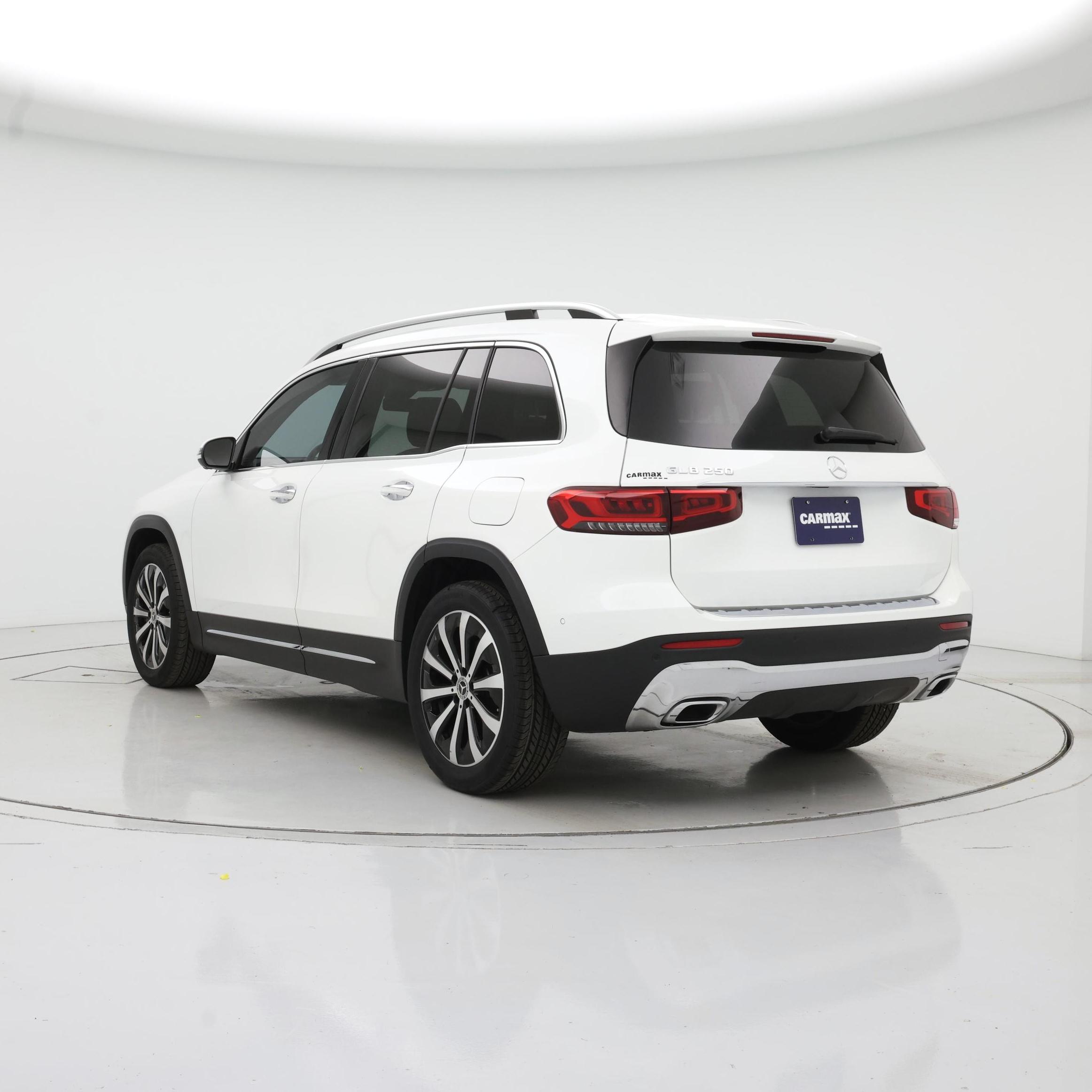 Thumbnail: 2023 Mercedes-Benz GLB - 2