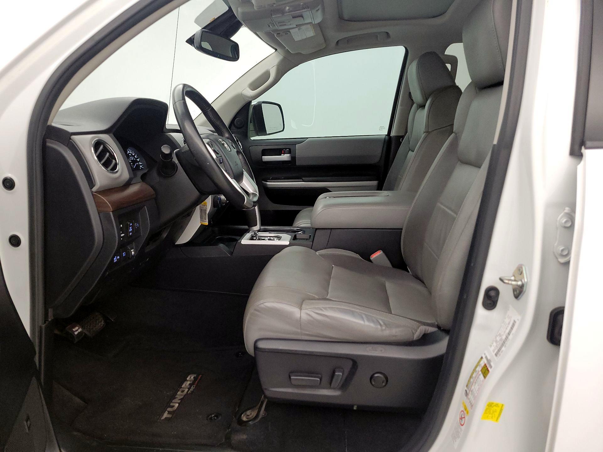 Thumbnail: 2019 Toyota Tundra - 11