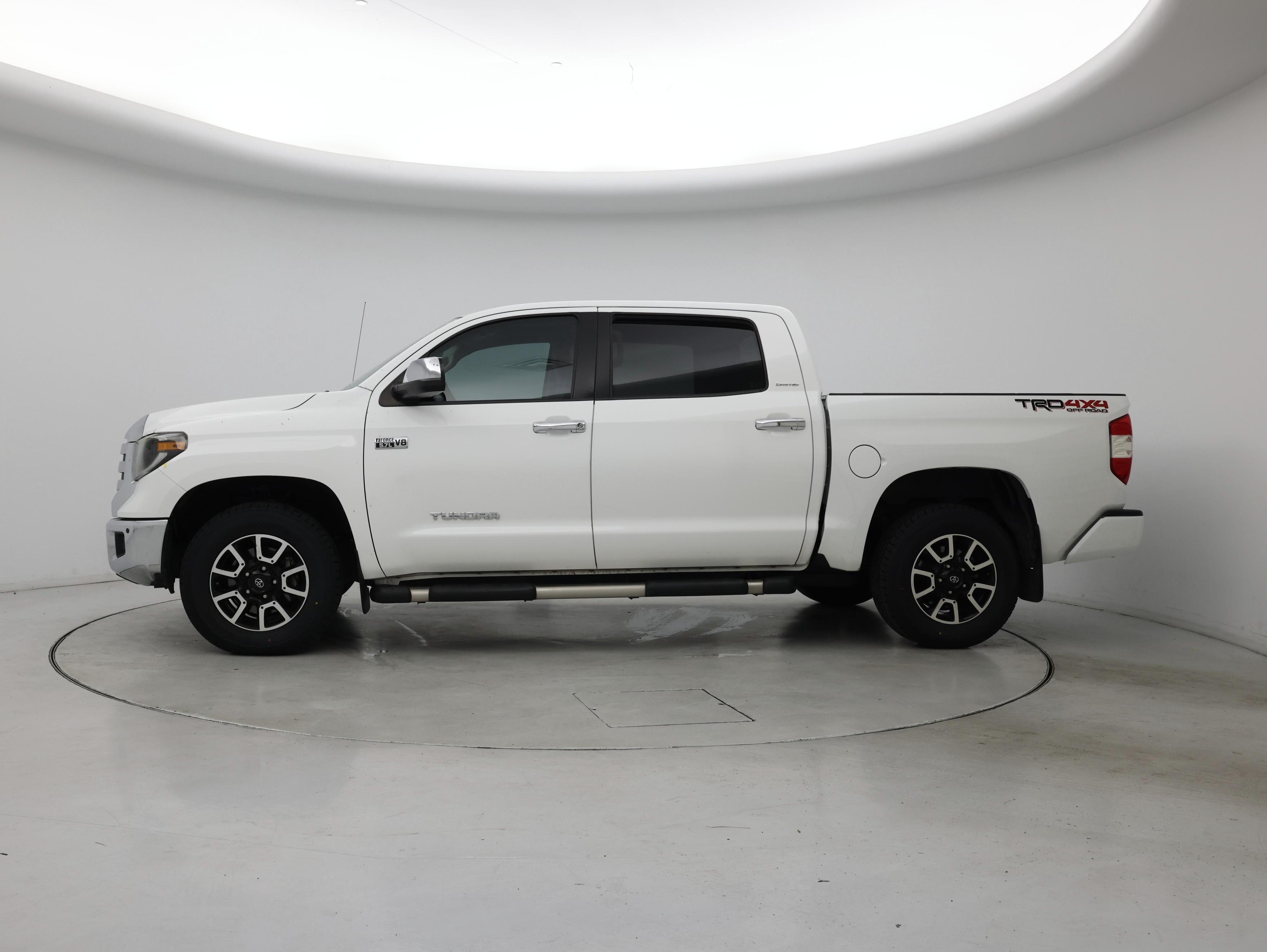 Thumbnail: 2019 Toyota Tundra - 3