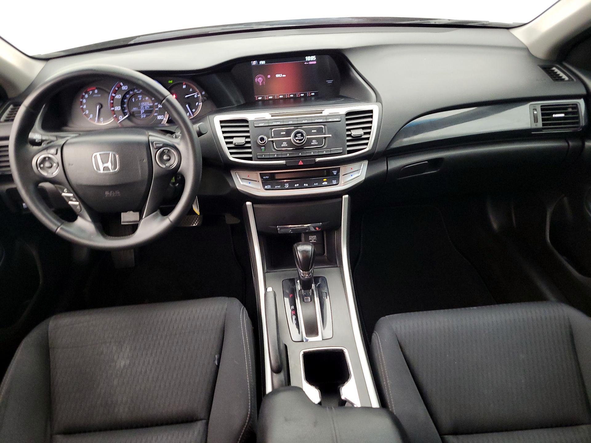 Thumbnail: 2015 Honda Accord - 9