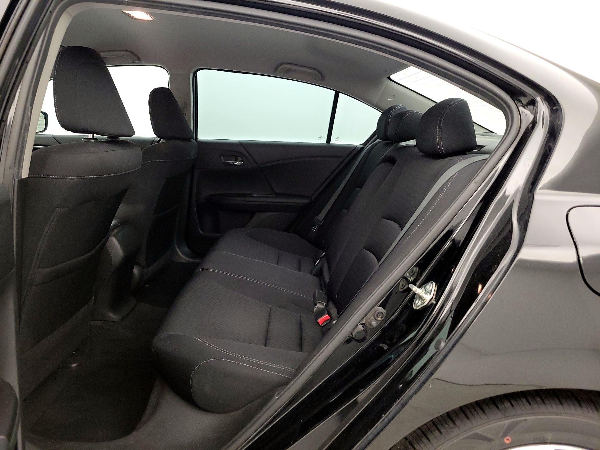 Thumbnail: 2015 Honda Accord - 19