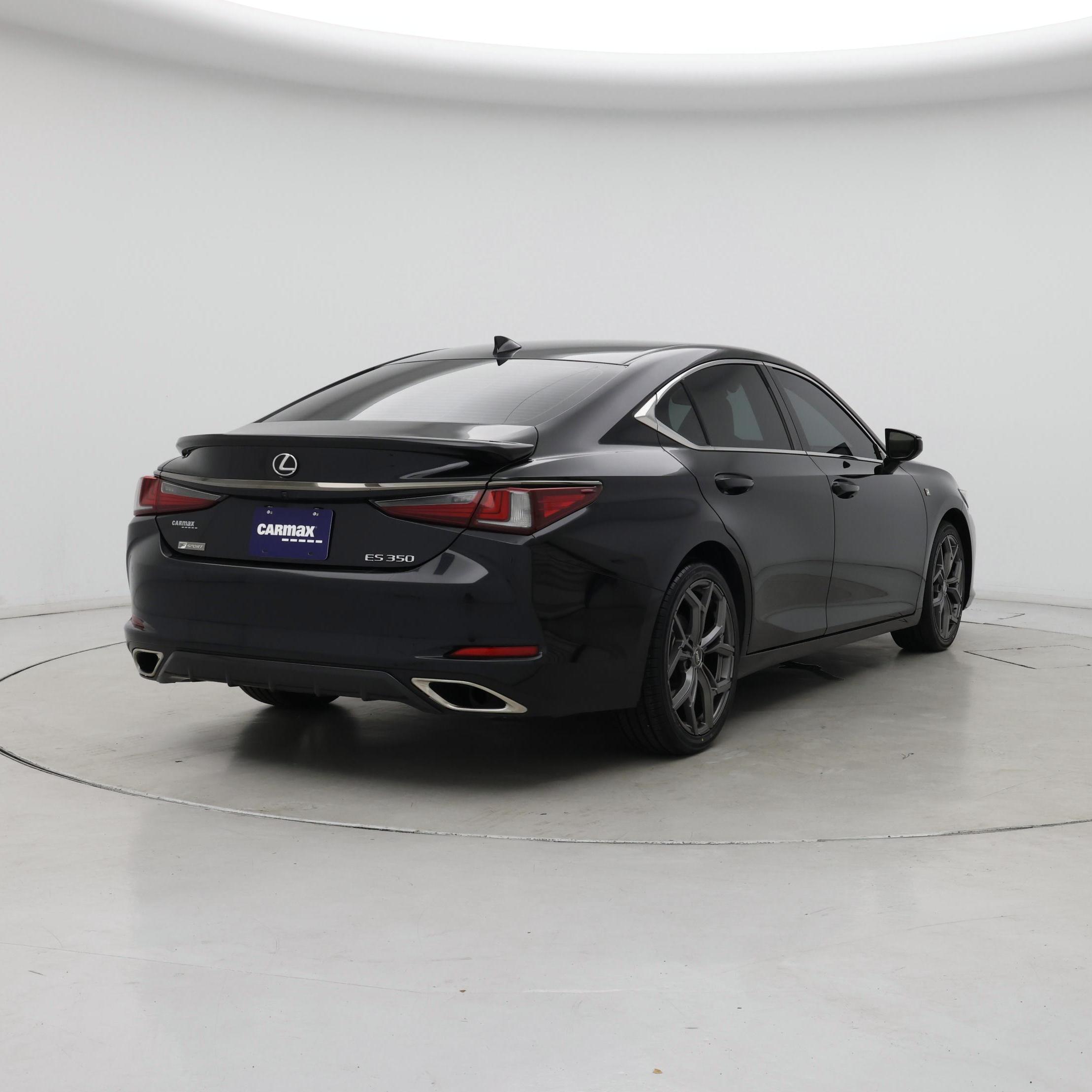 Thumbnail: 2020 Lexus ES - 8