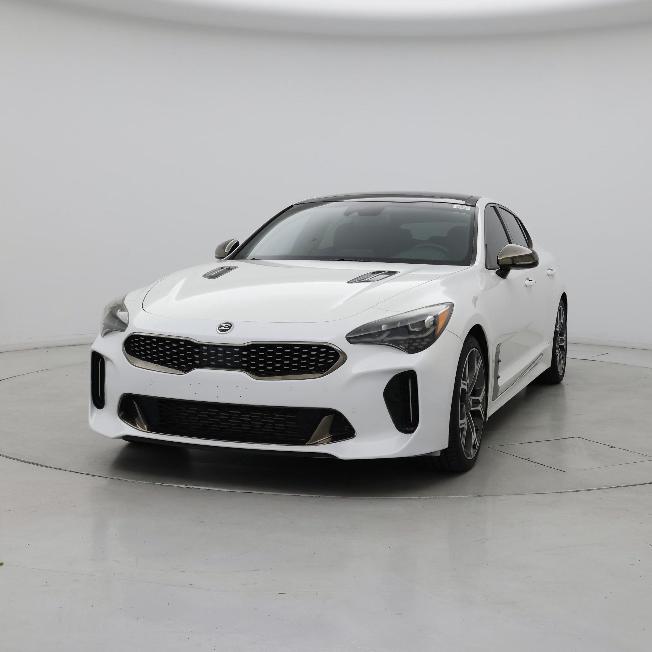 Thumbnail: 2019 Kia Stinger - 4