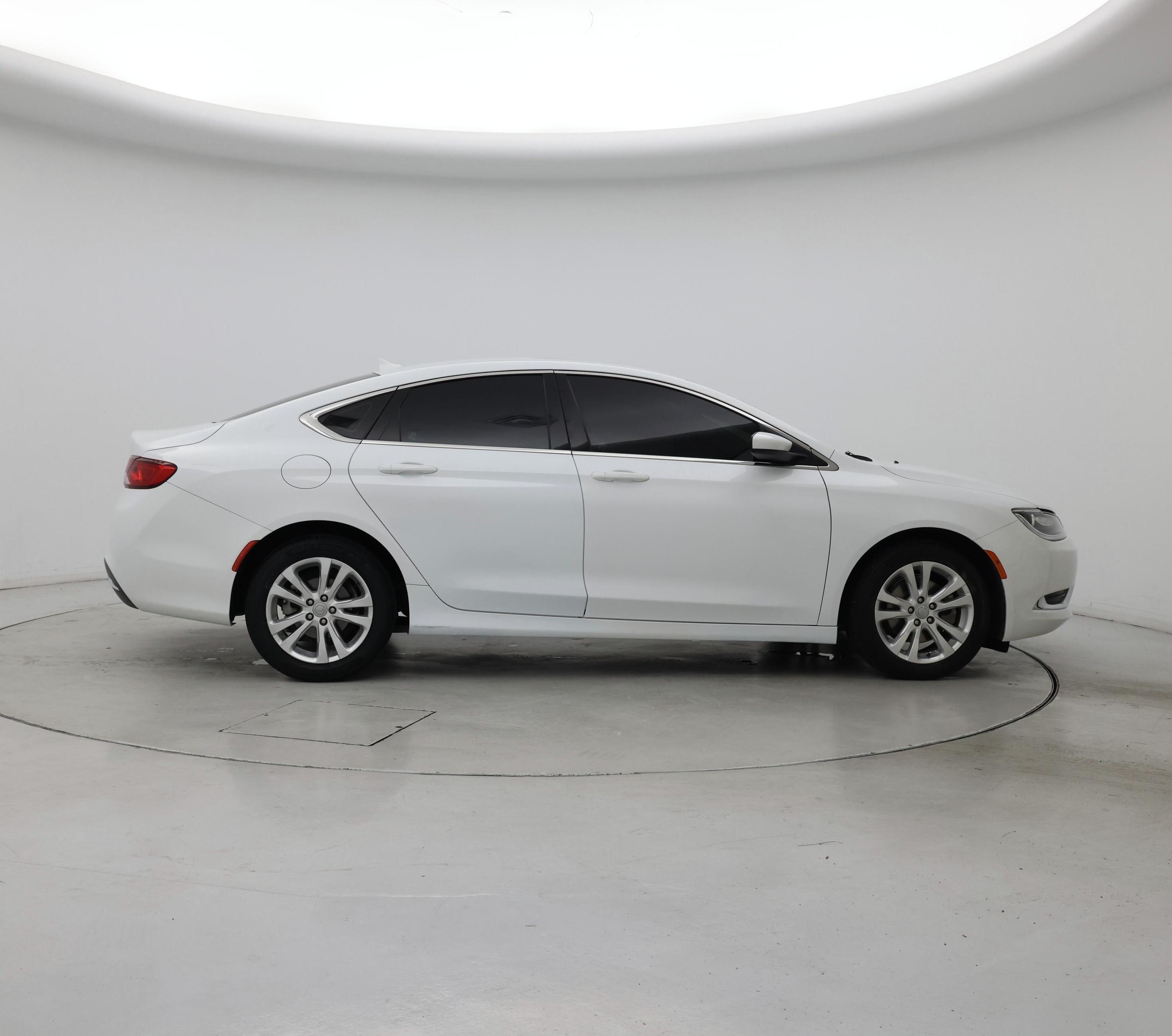Thumbnail: 2016 Chrysler 200 - 7