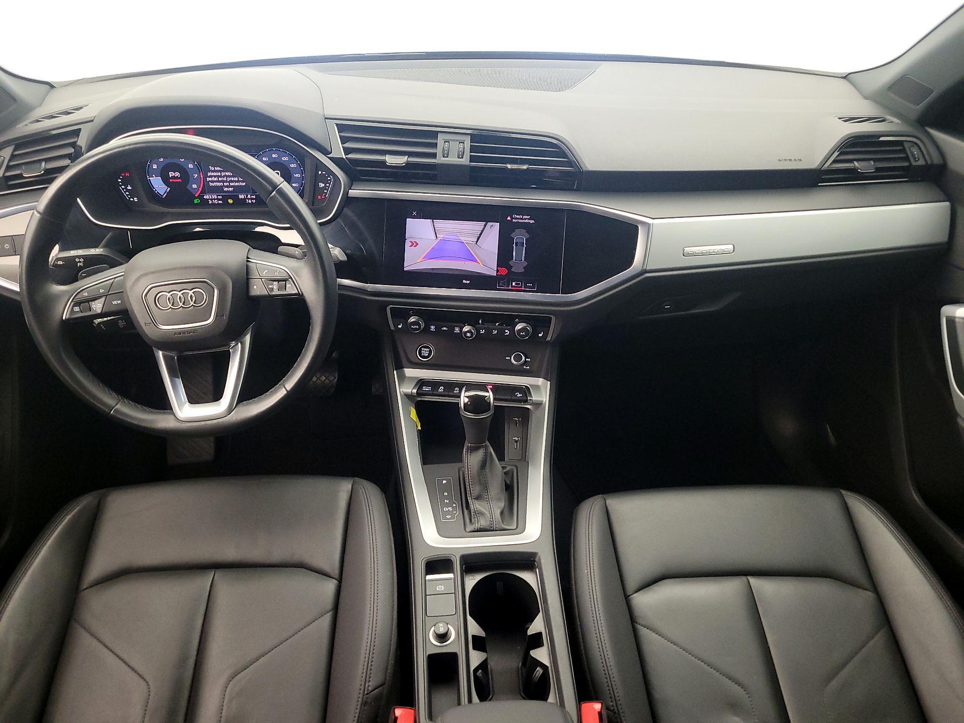 Thumbnail: 2021 Audi Q3 - 9