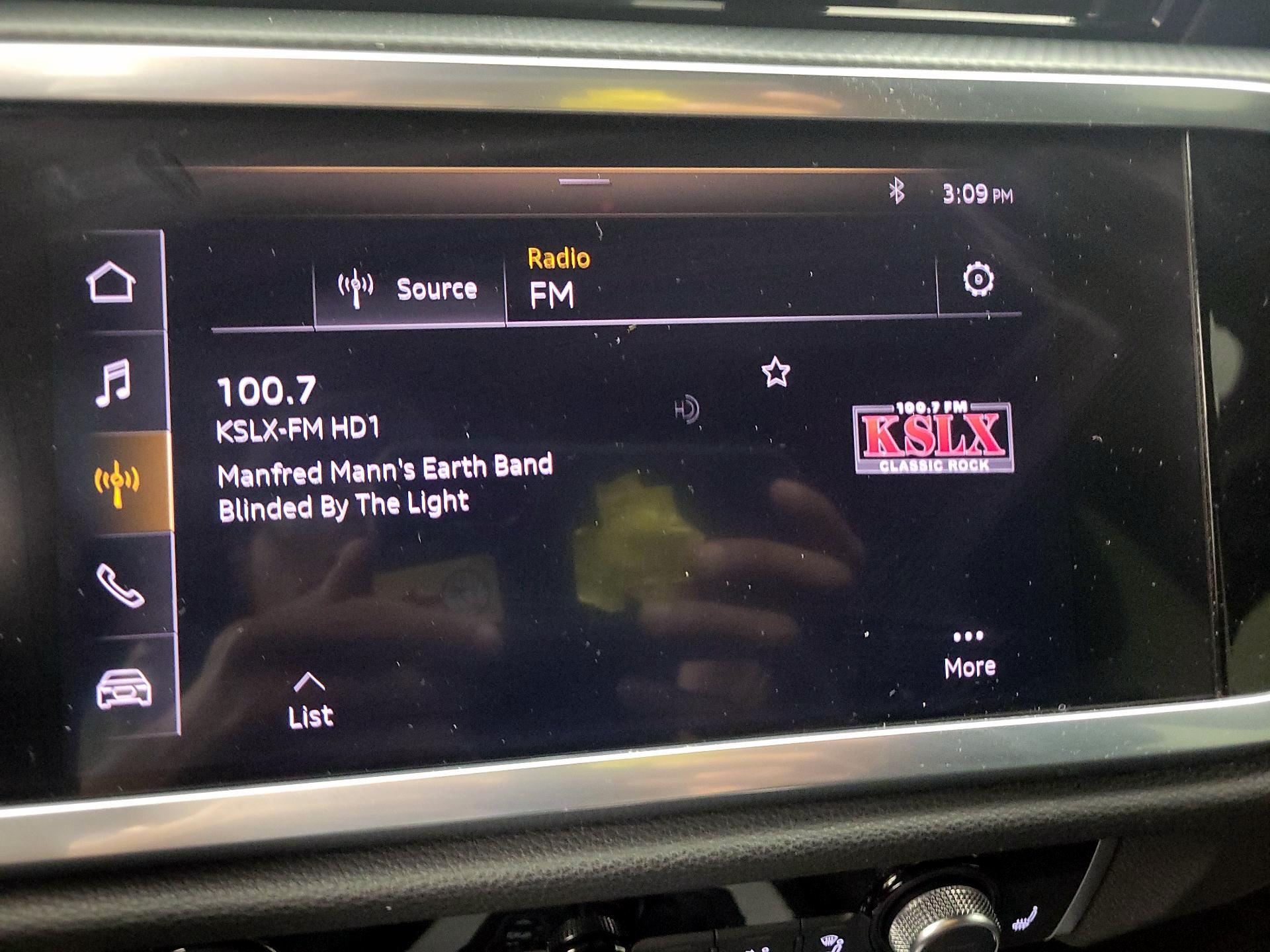 Thumbnail: 2021 Audi Q3 - 15