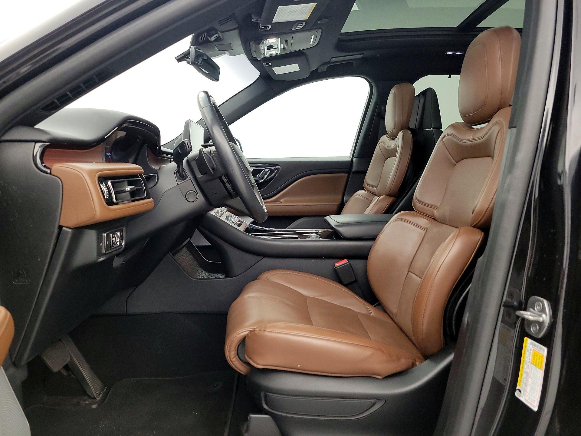 Thumbnail: 2021 Lincoln Aviator - 11