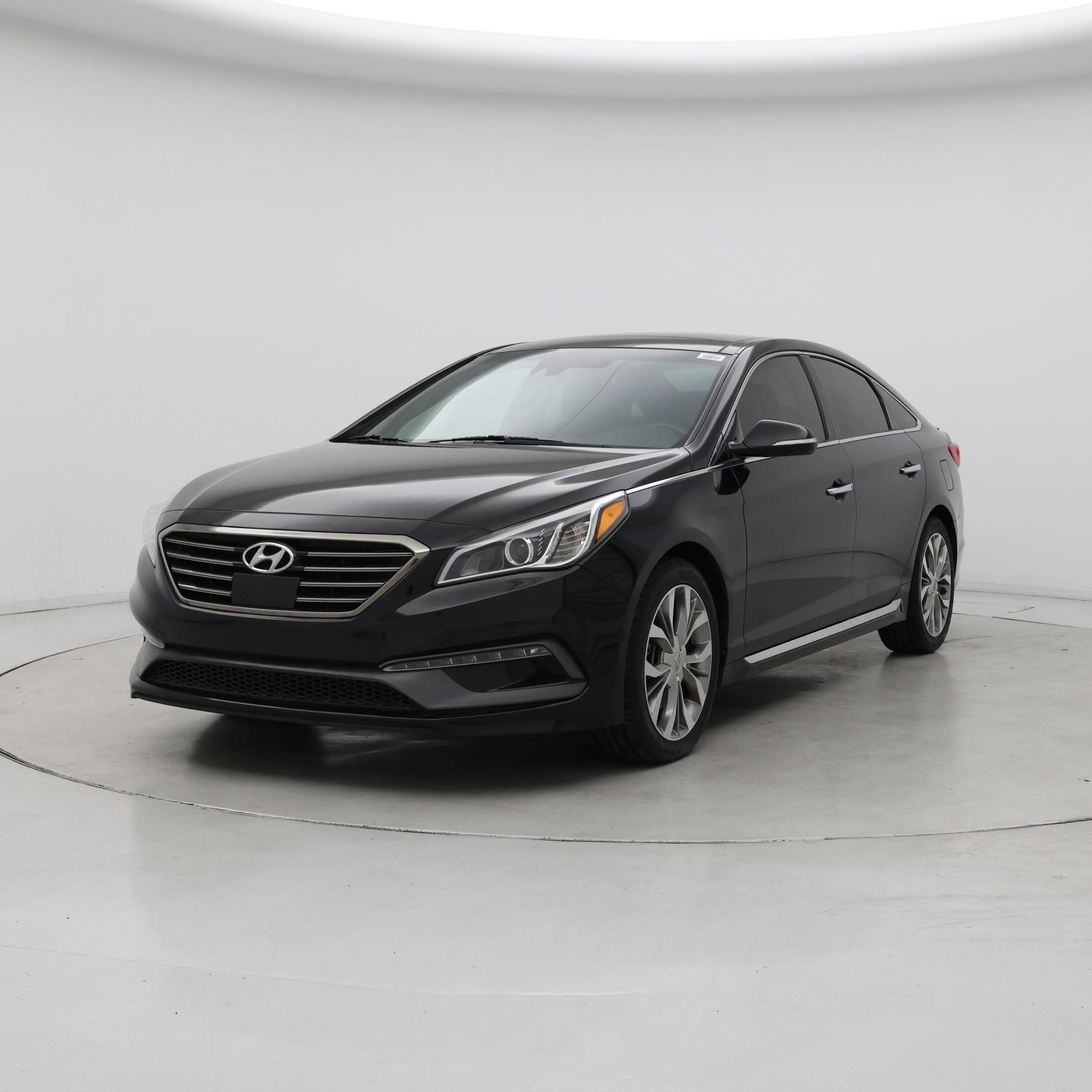 Thumbnail: 2015 Hyundai Sonata - 4