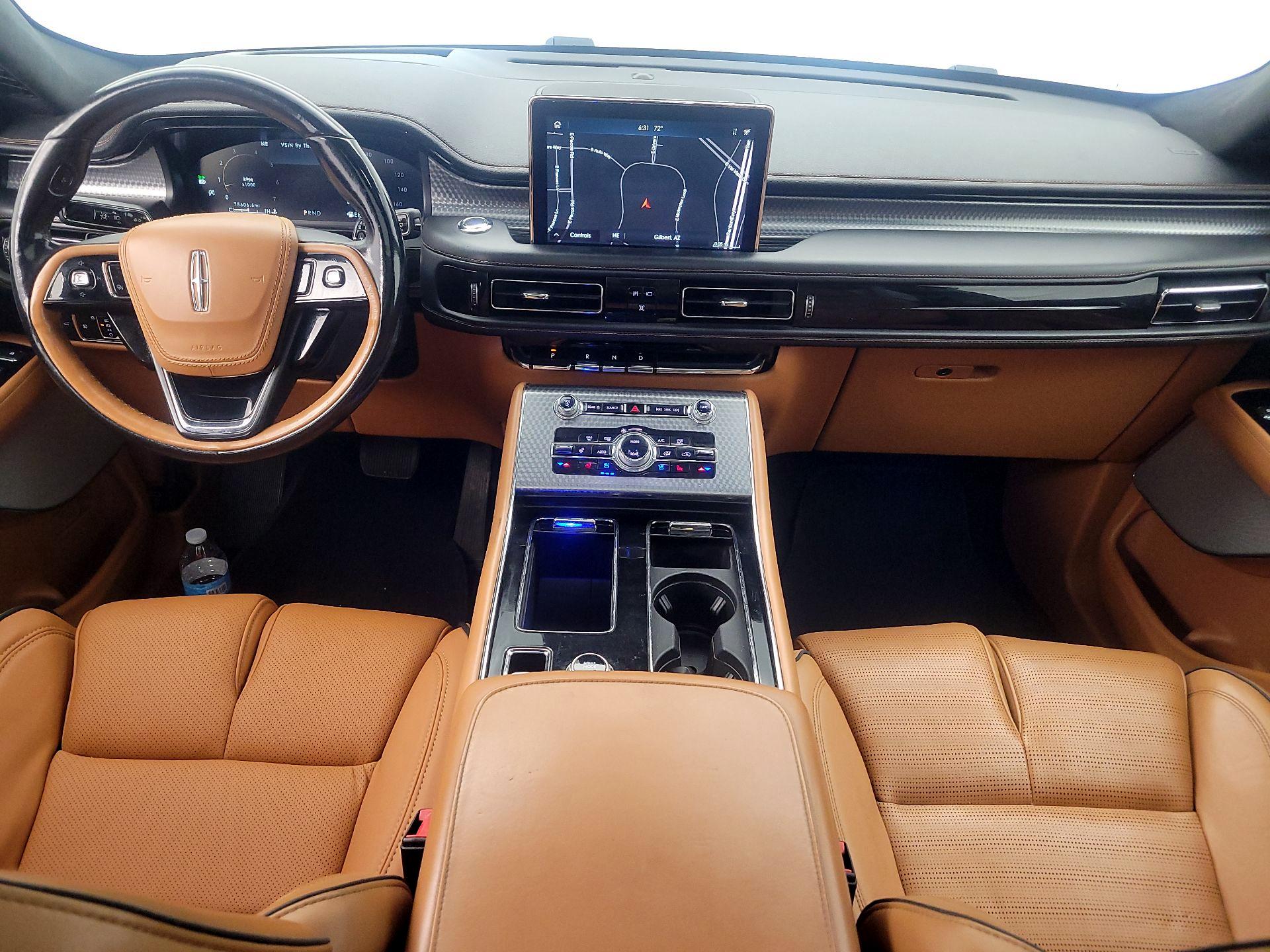Thumbnail: 2020 Lincoln Aviator - 9